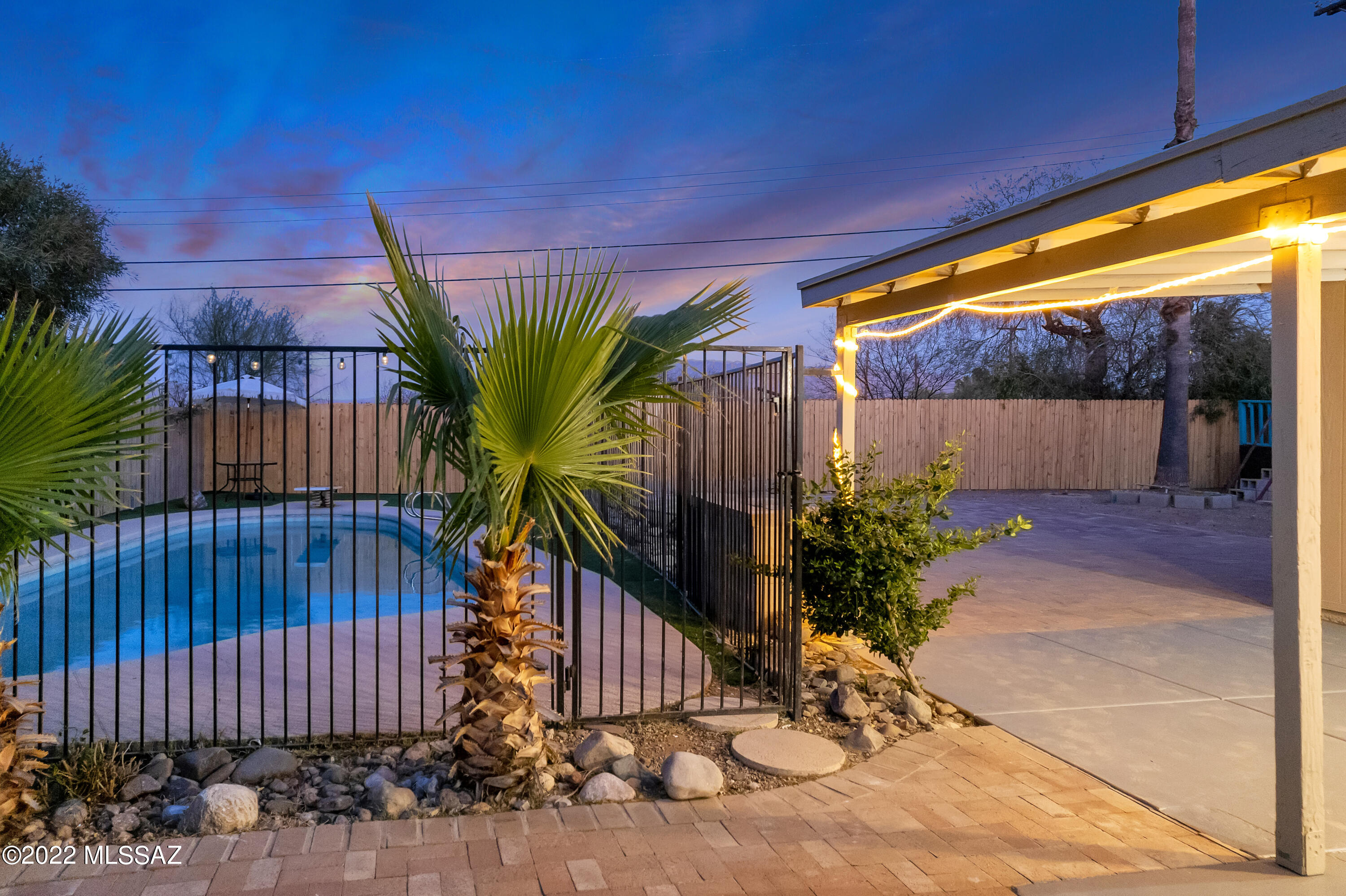 Kingston Knolls Terrace - Residential