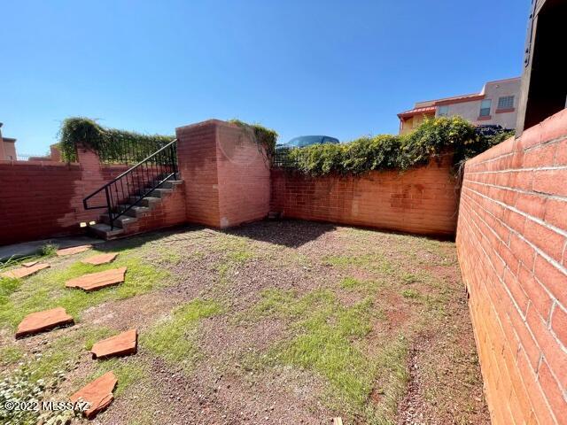 Tucson TerraceTwnhms (1-20) - Residential Lease