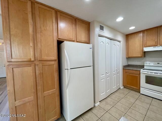 Tucson TerraceTwnhms (1-20) - Residential Lease