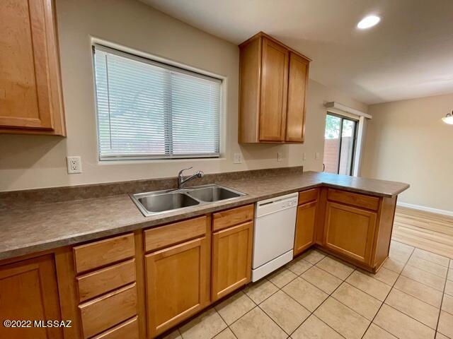 Tucson TerraceTwnhms (1-20) - Residential Lease