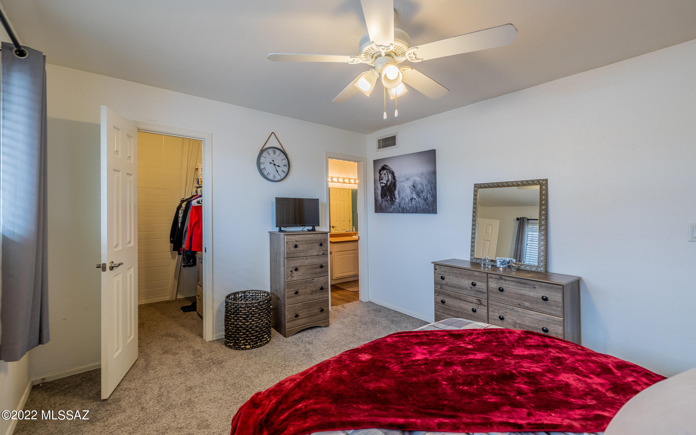 Villa Venice Condos - Residential