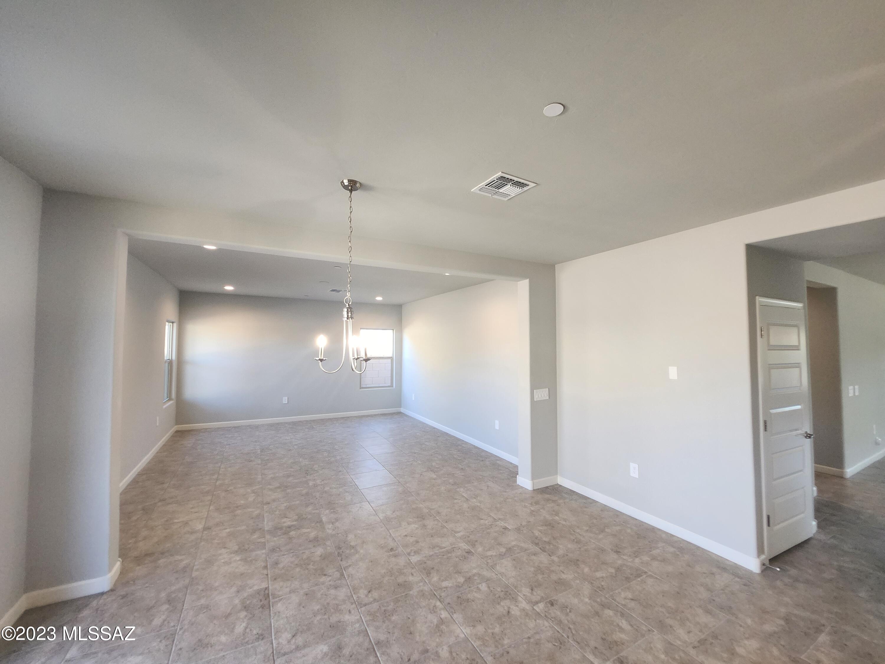 Saguaro Bloom 7A - Residential