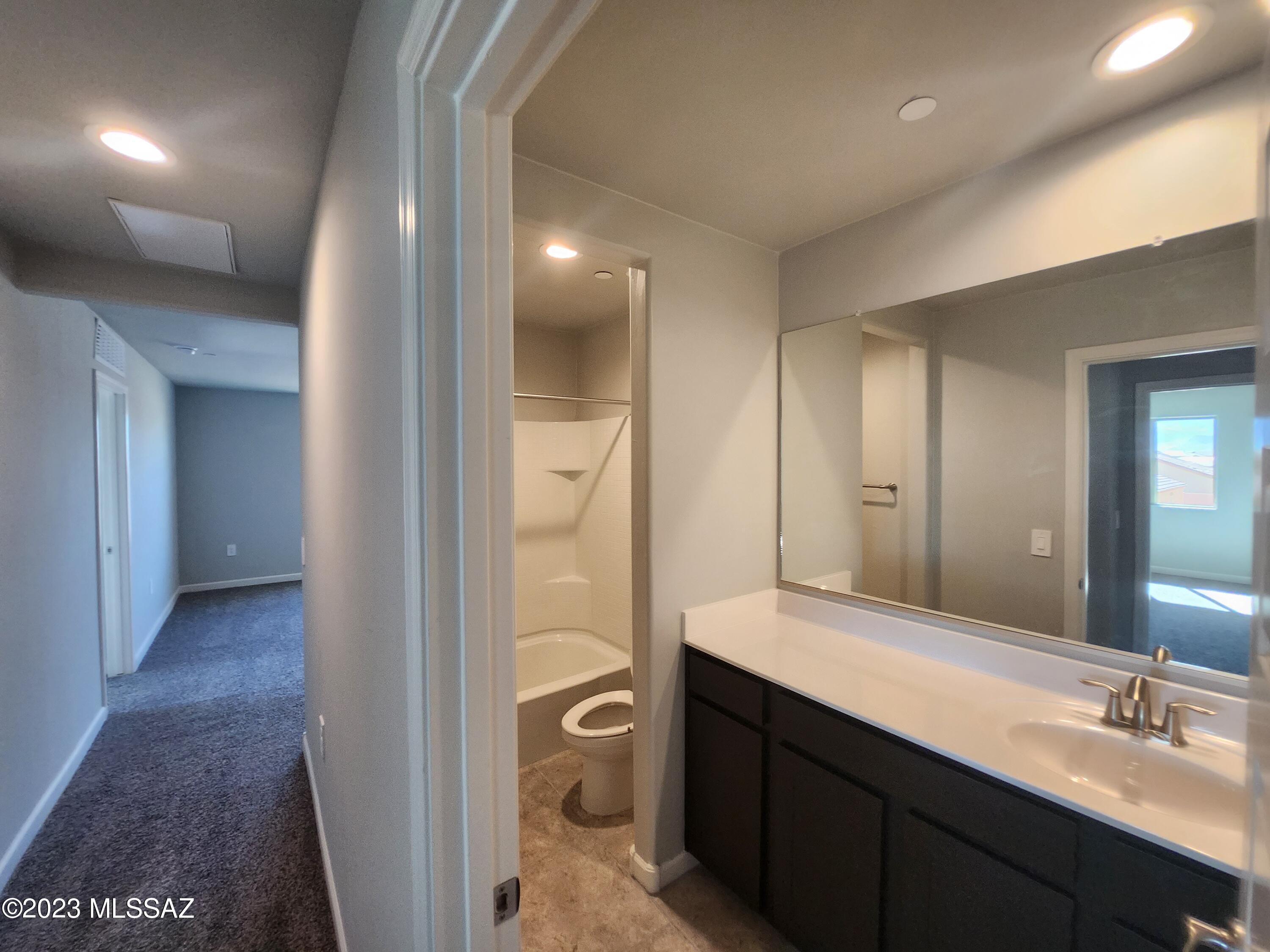 Saguaro Bloom 7A - Residential
