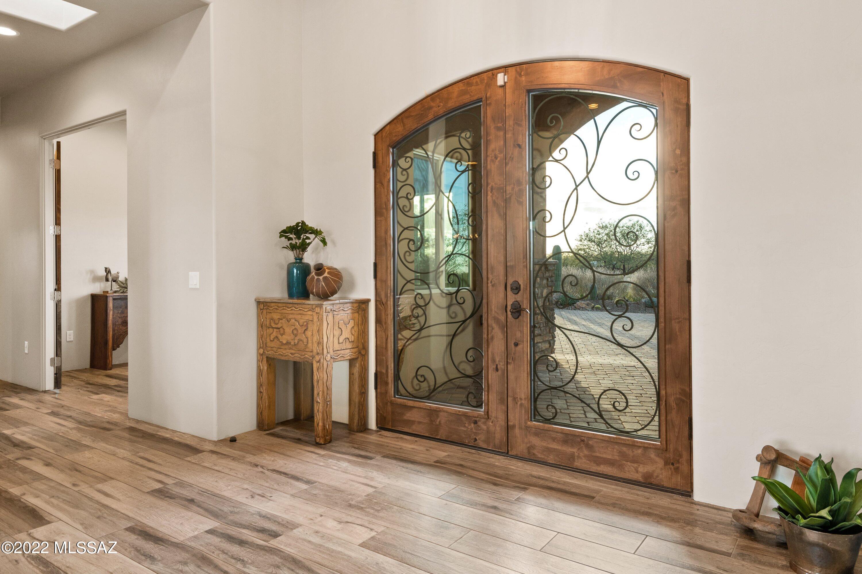 Coyote Creek (1-395) - Residential