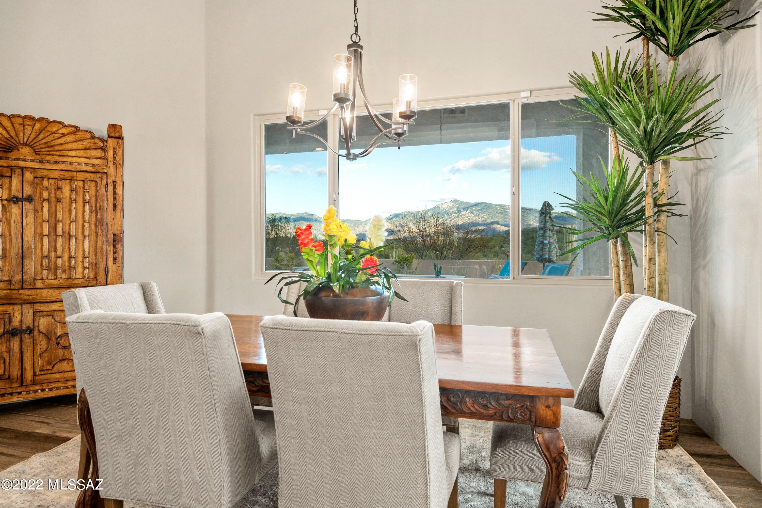 Coyote Creek (1-395) - Residential