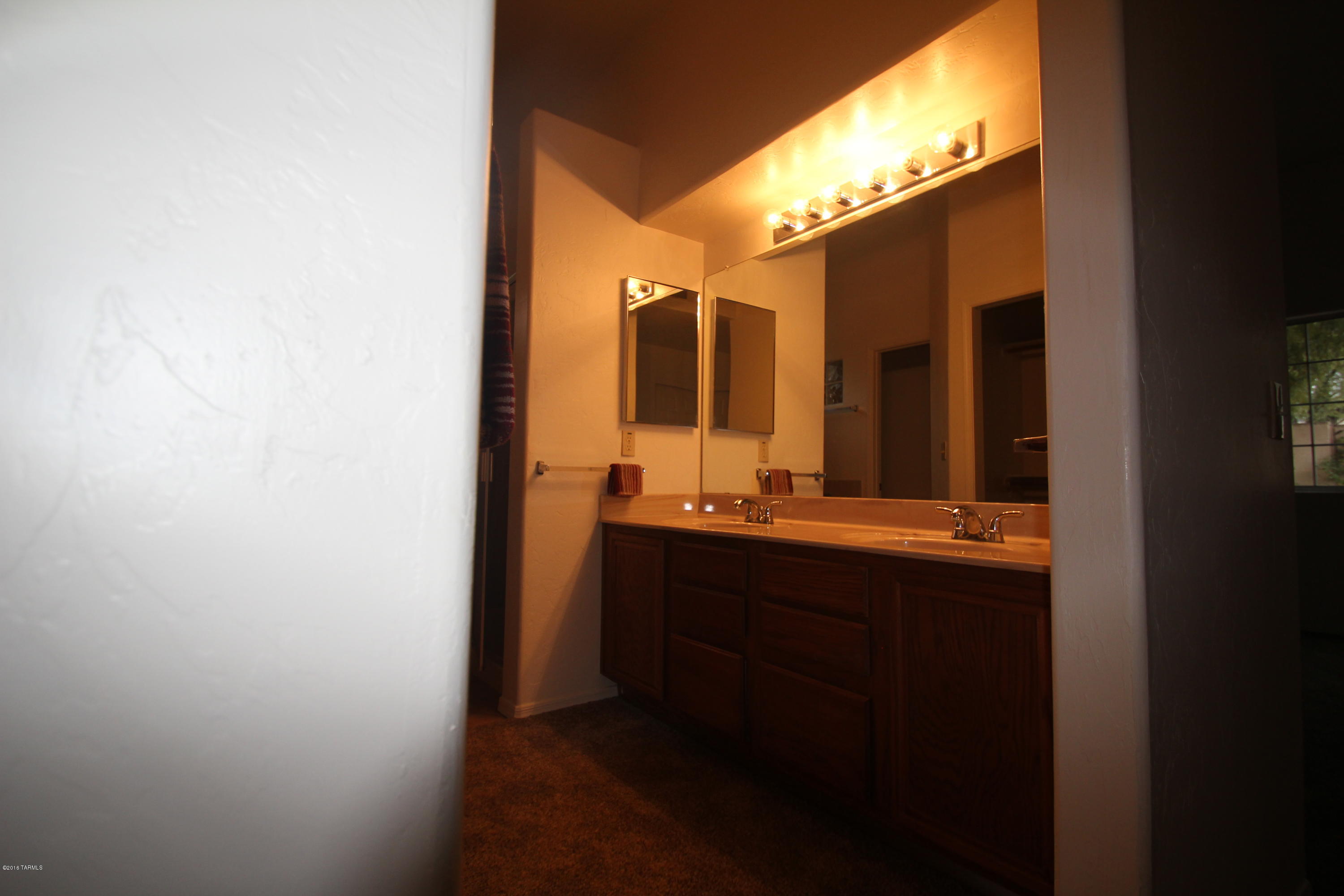 Mesquite Creek (1-143) - Residential Lease