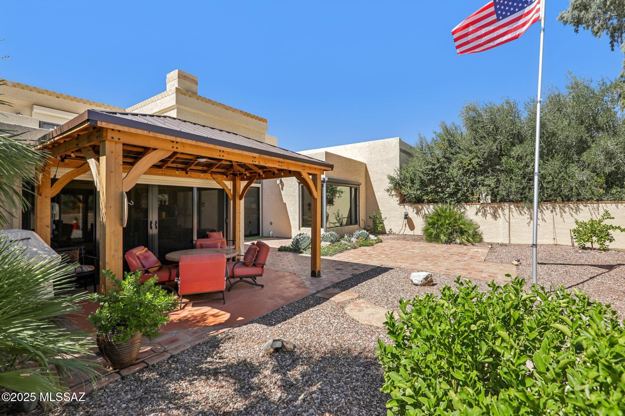 Tucson National Townhomes West(1-80) - Residential