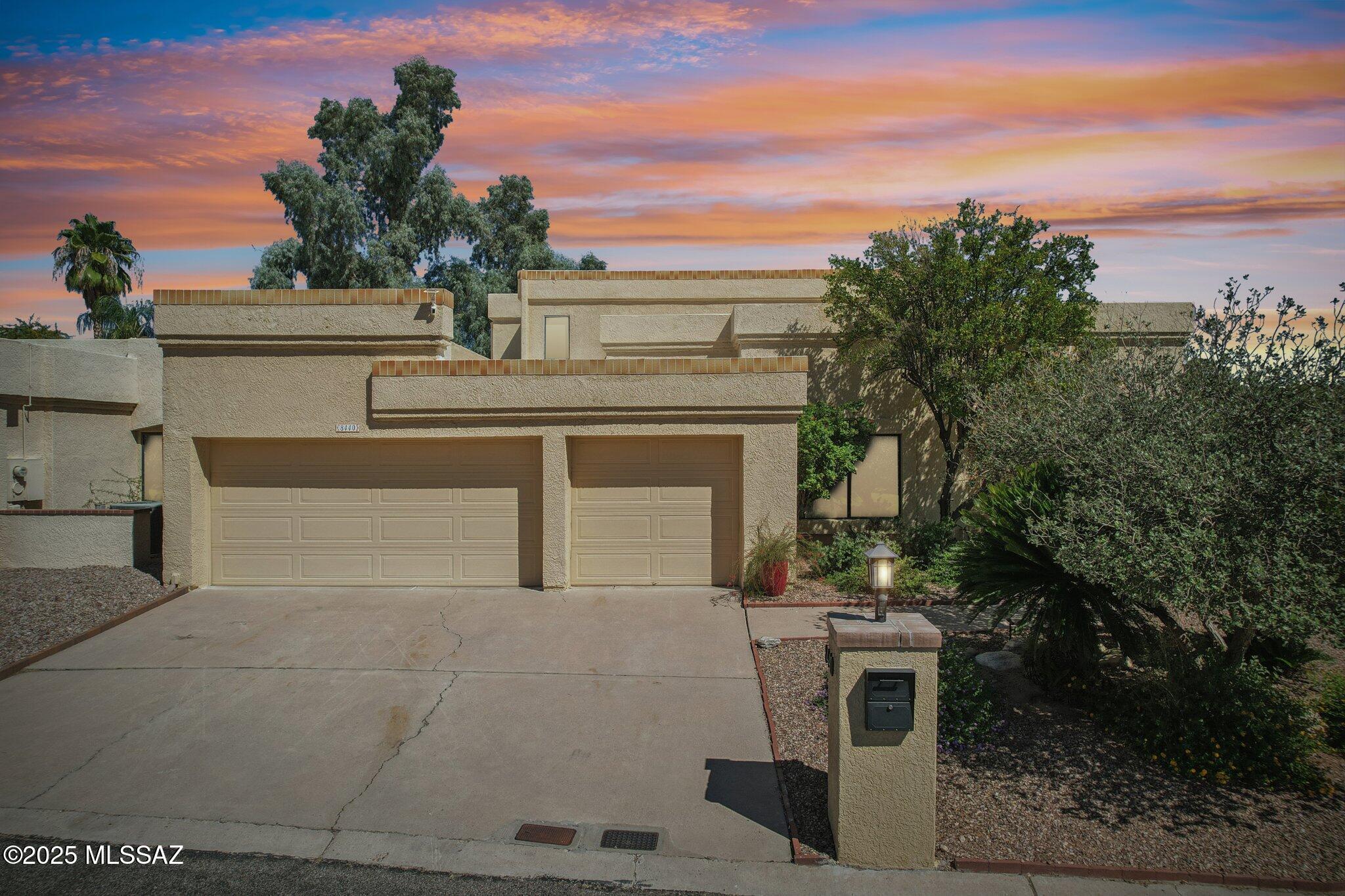 Tucson National Townhomes West(1-80) - Residential