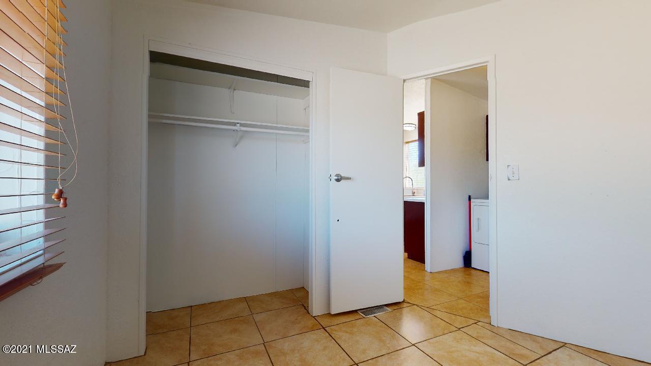 Unsubdivided - Residential