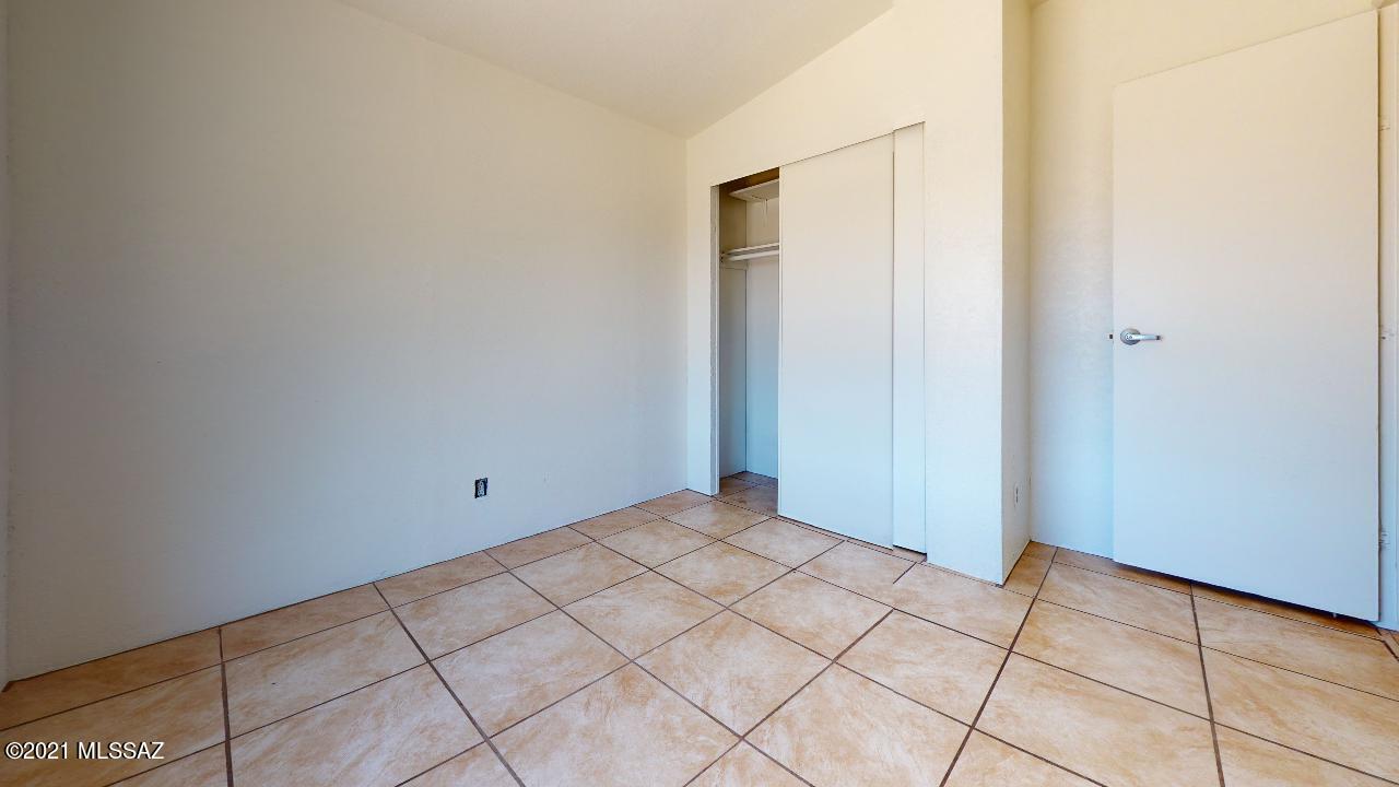 Unsubdivided - Residential