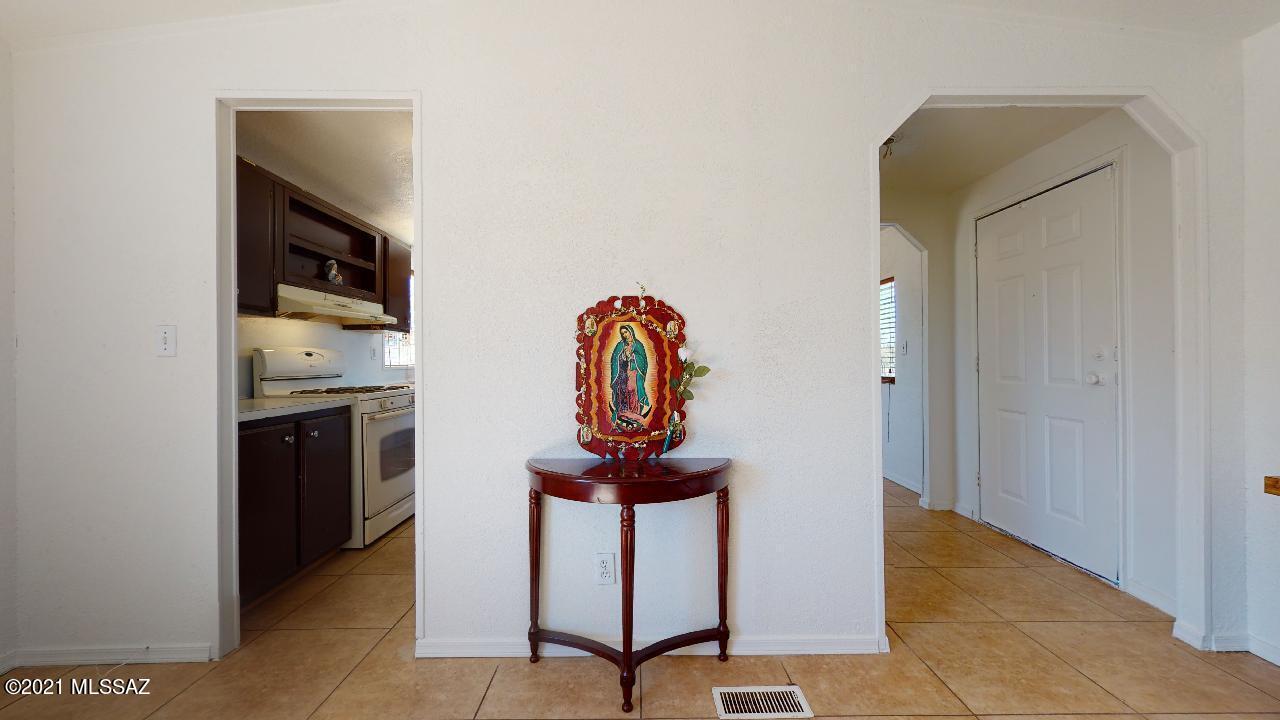 Unsubdivided - Residential