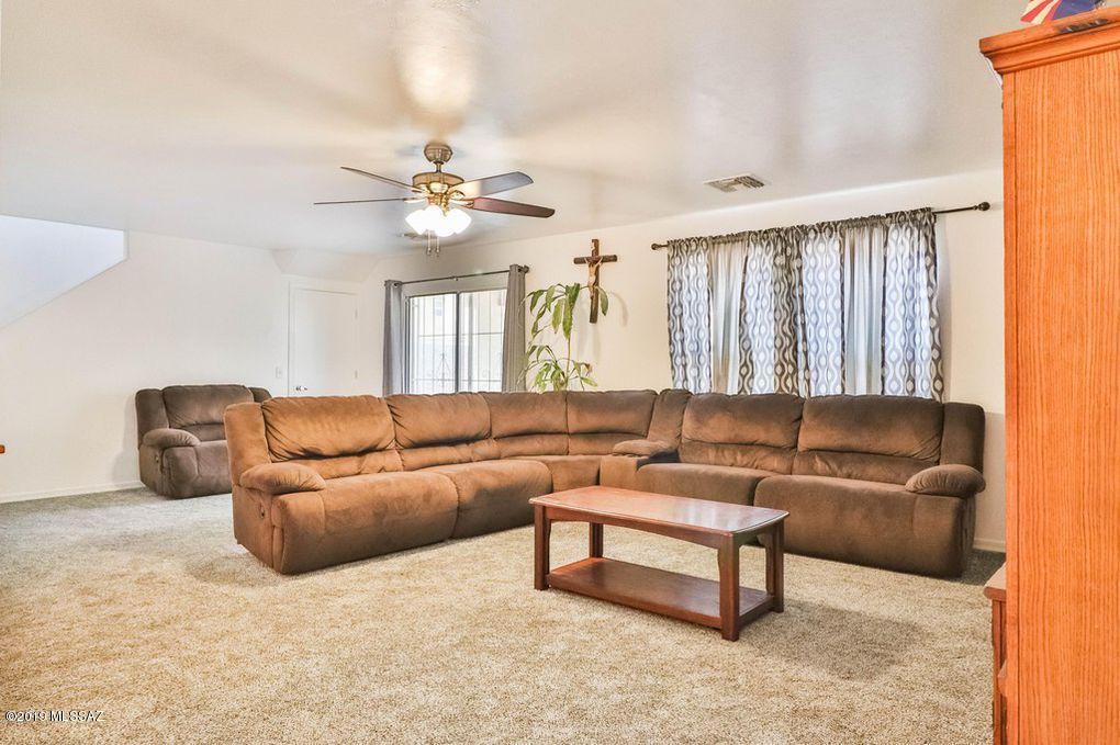 Rancho Valencia (1-583) - Residential Lease