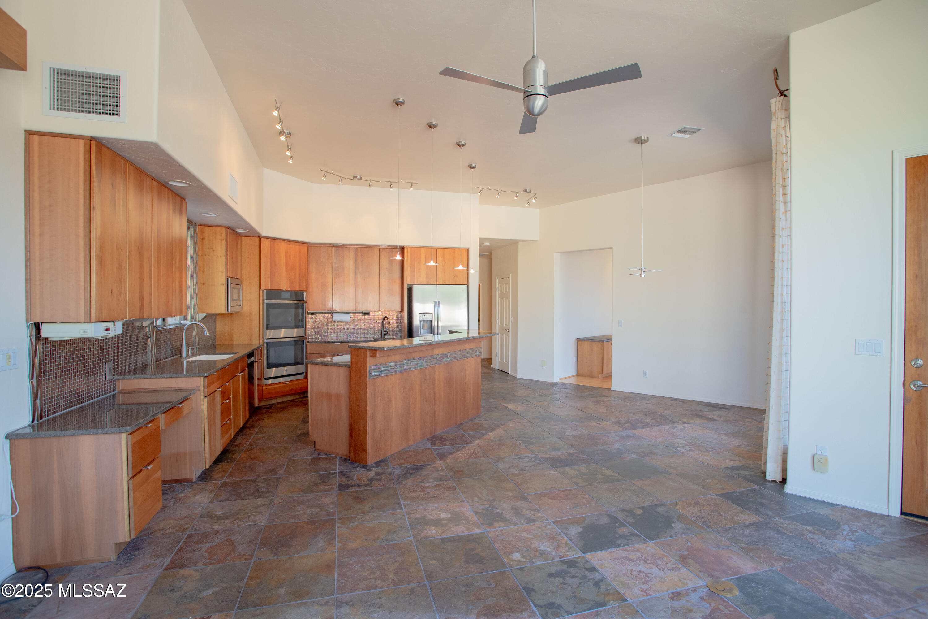 Canyon Ridge (1-40) - Residential