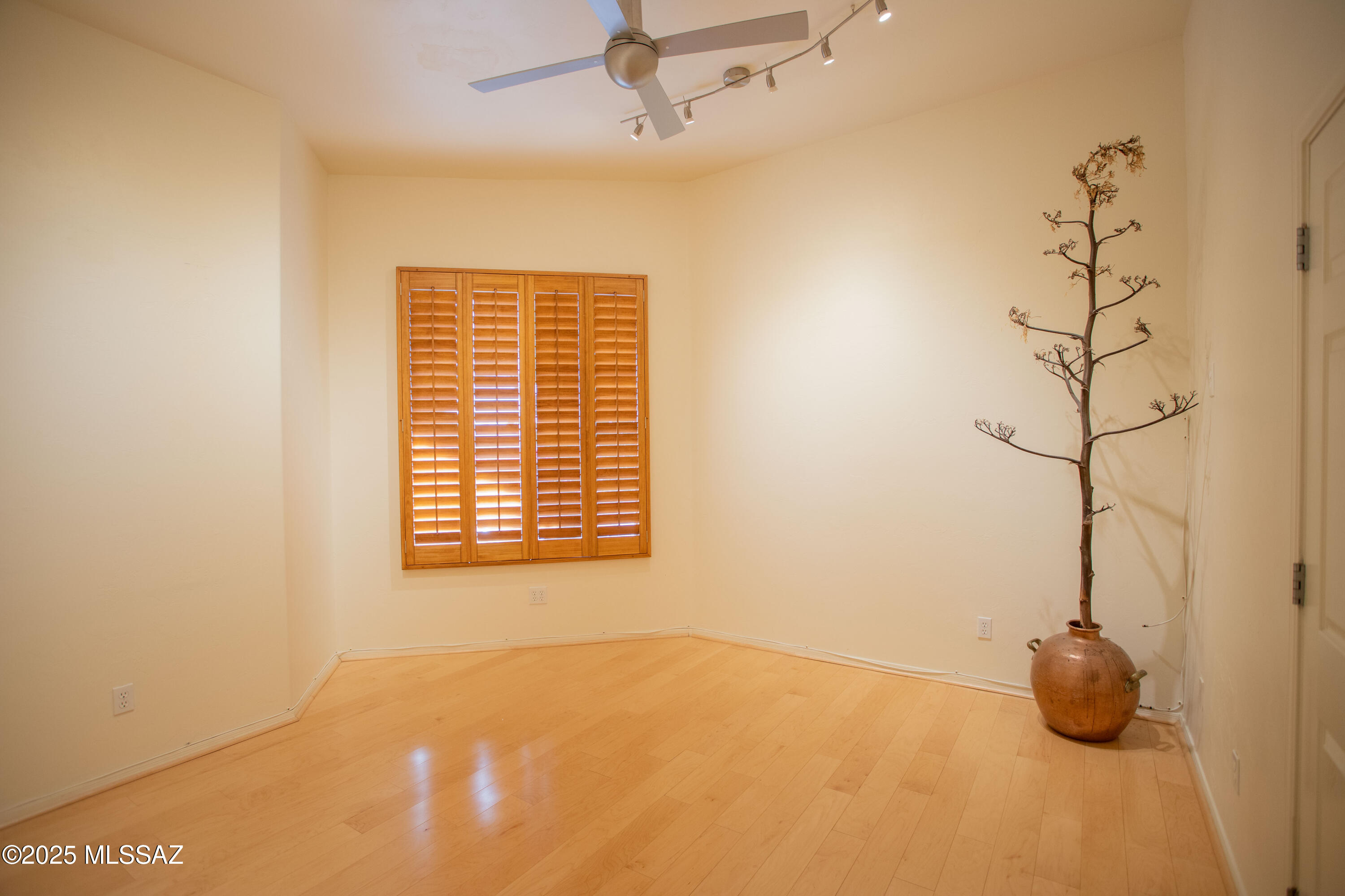 Canyon Ridge (1-40) - Residential