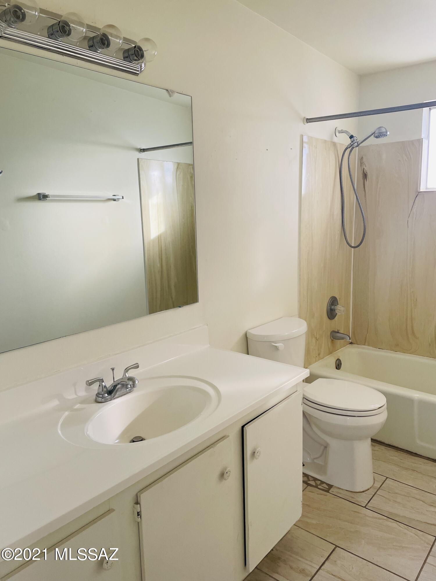 Glenn Heights - Residential Lease