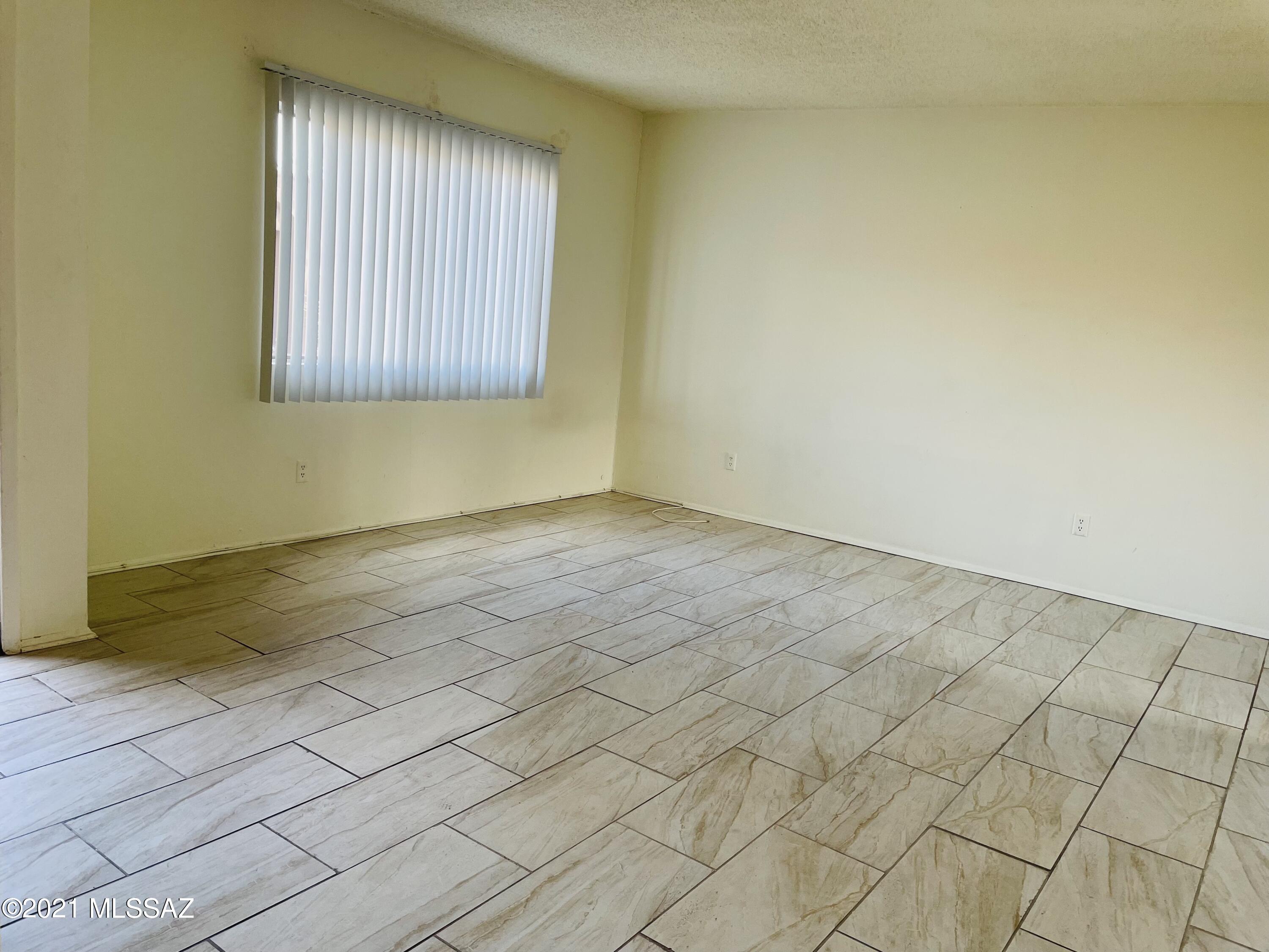 Glenn Heights - Residential Lease