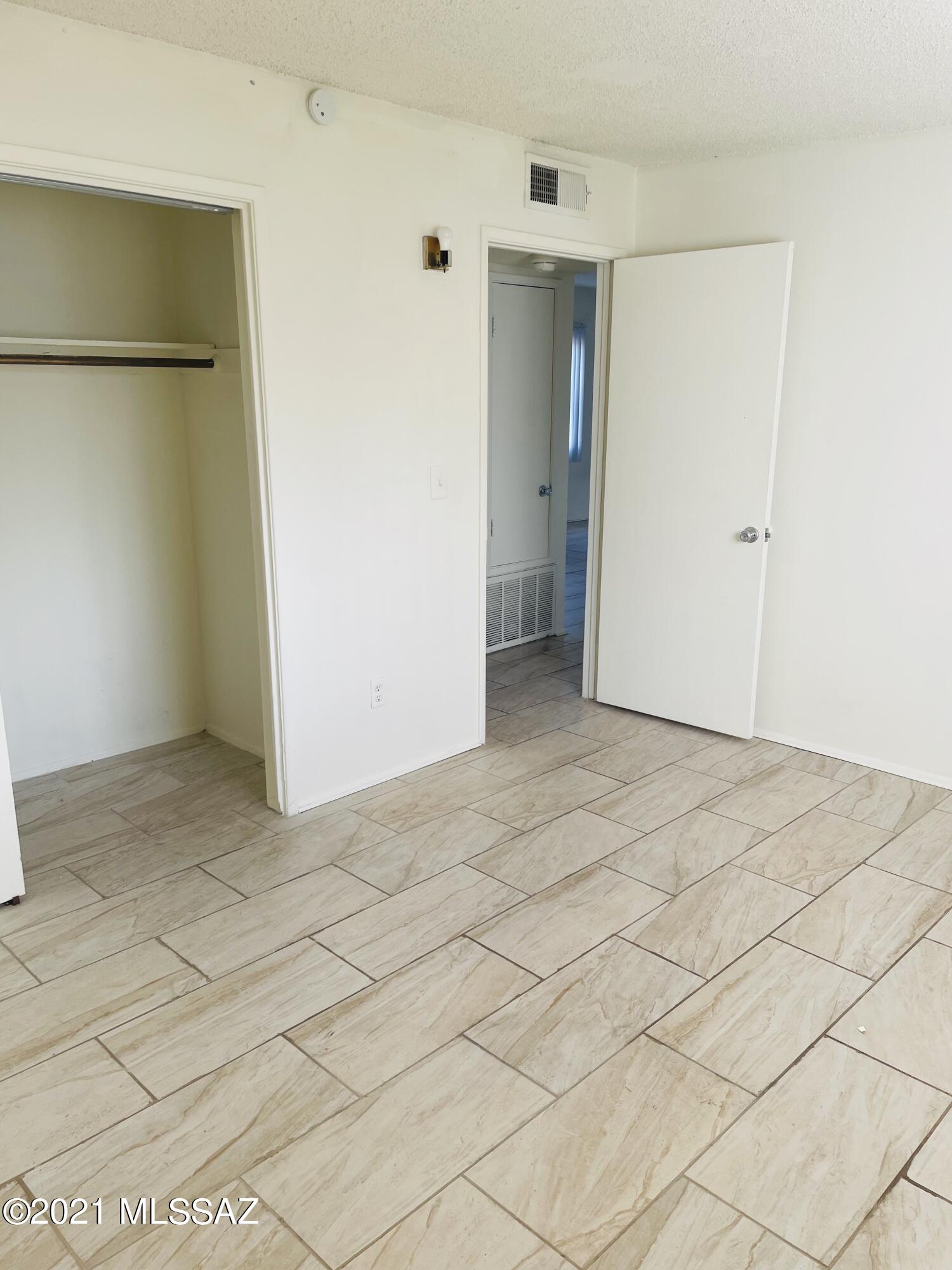 Glenn Heights - Residential Lease