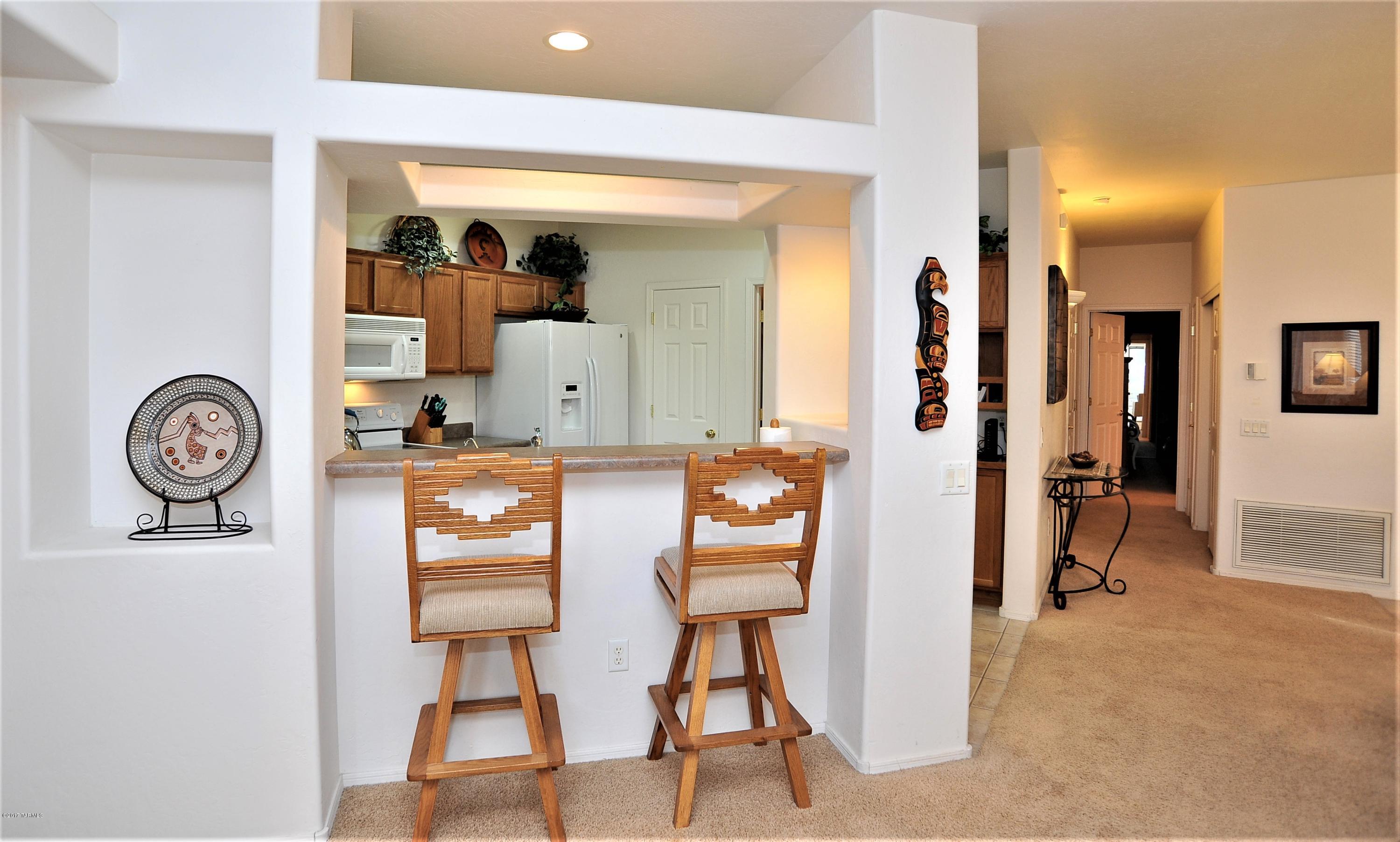 Vistoso Golf Casitas II, A Condominium (101-116, 201-216) - Residential