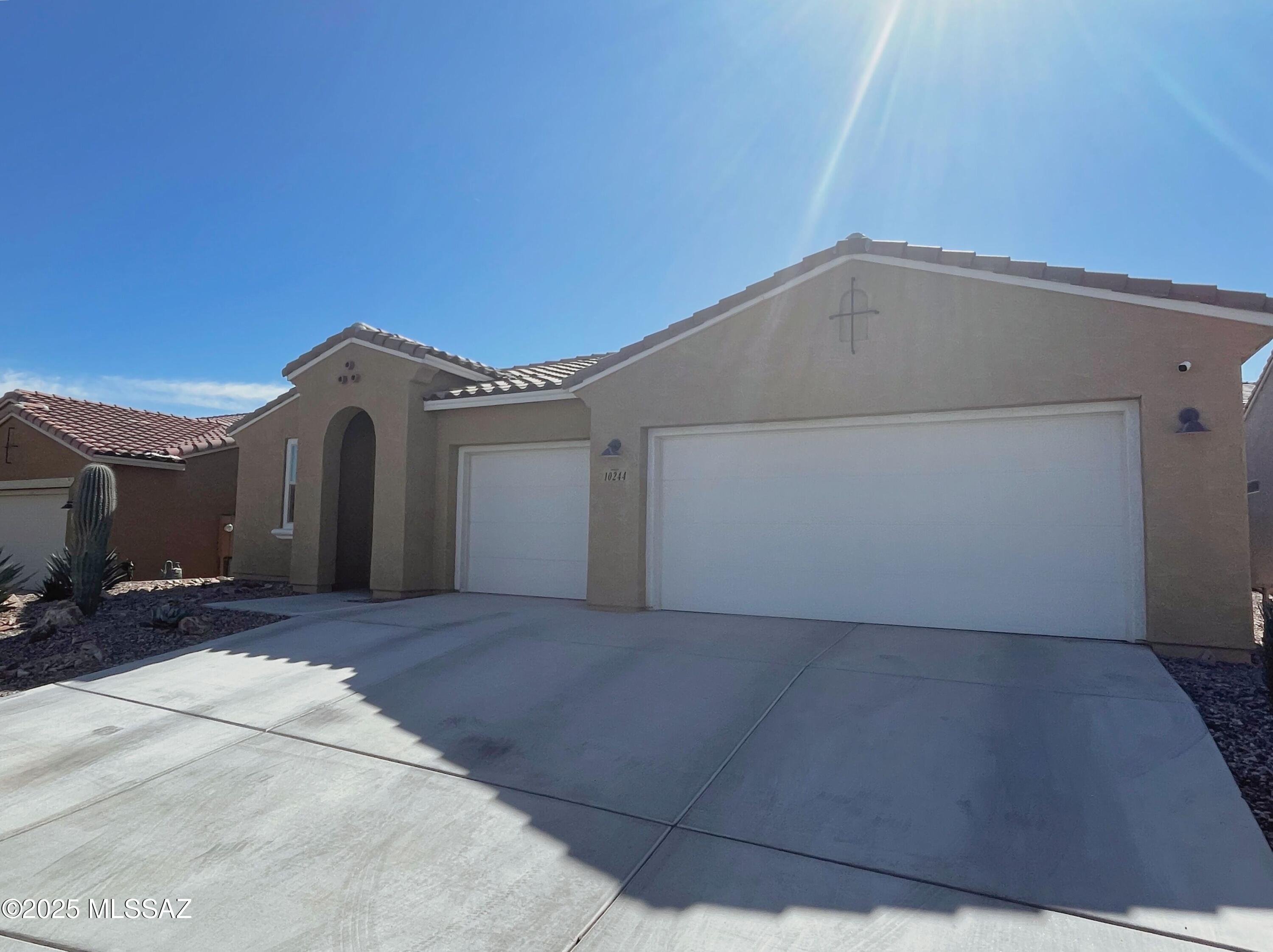 Saguaro Trails Block 1 - Residential Lease