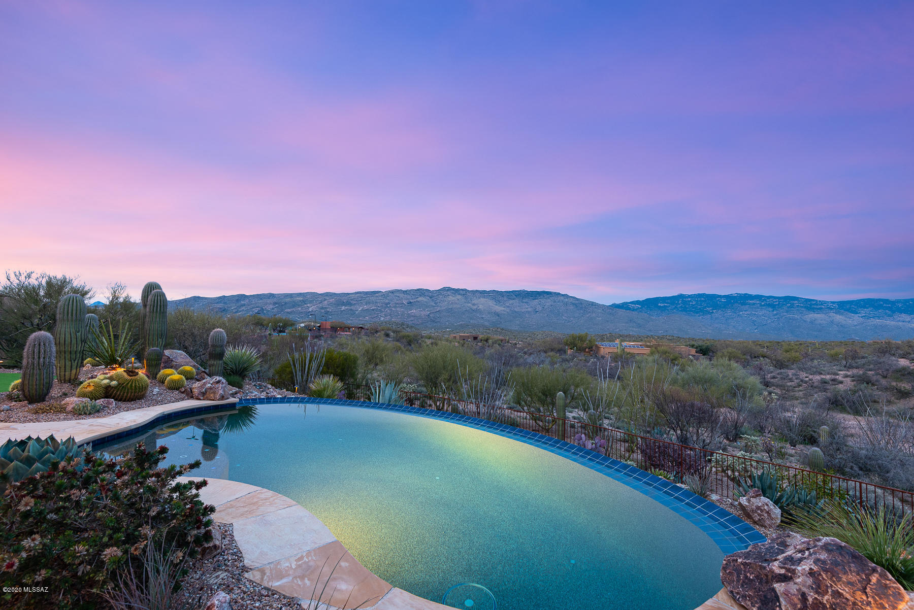 Coyote Creek (1-395) - Residential