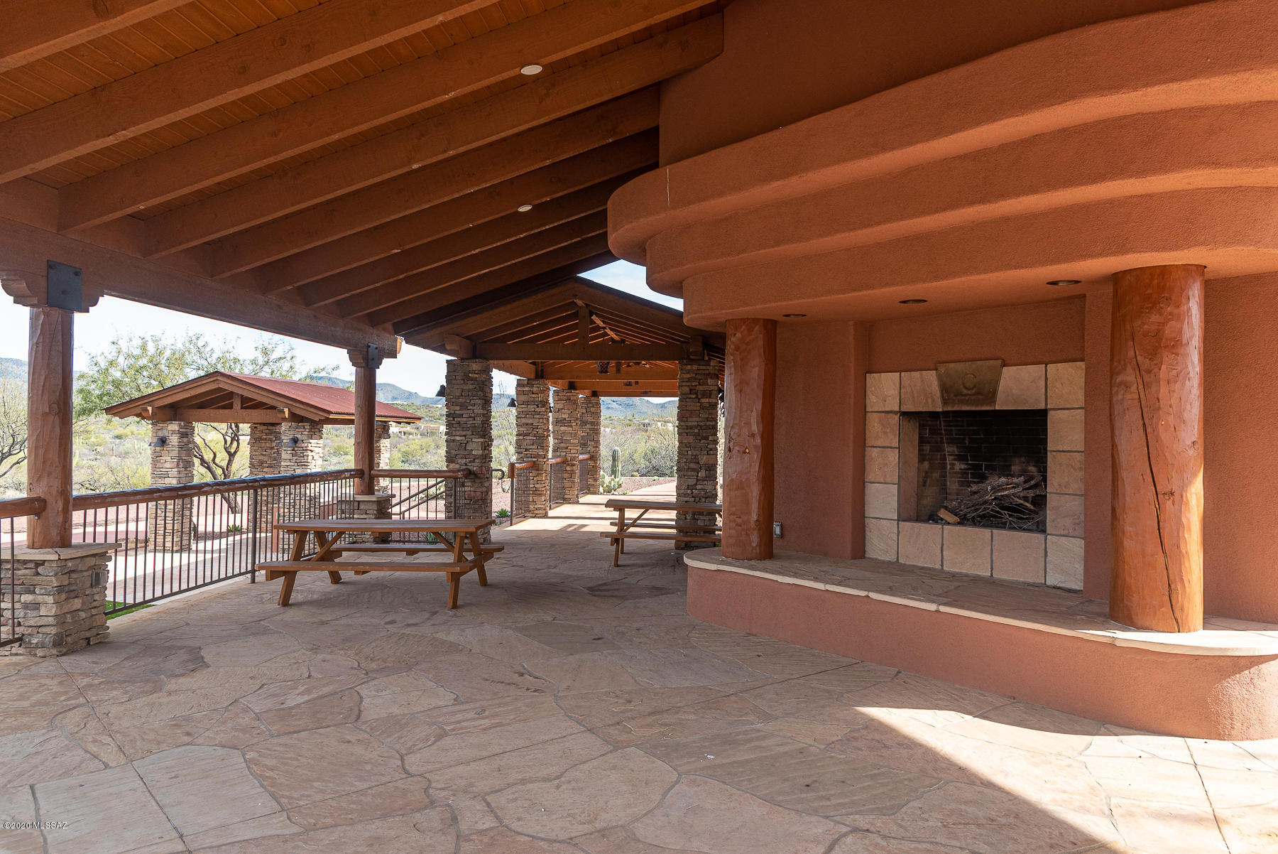 Coyote Creek (1-395) - Residential