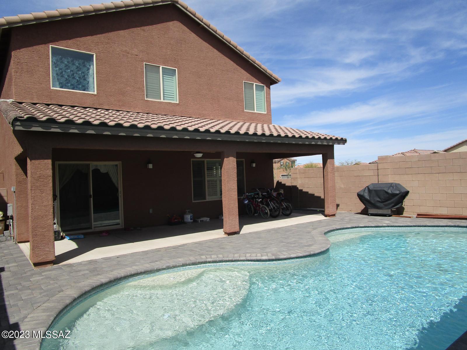 Mountain Vail Estates (1-135) - Residential Lease