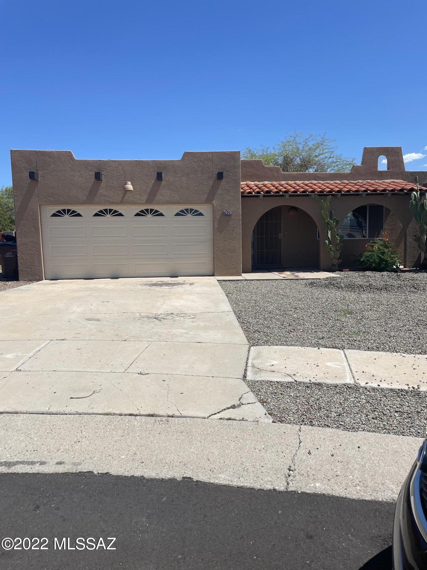 Newly renovated Single story home in Cul-de-sac. No carpet - all tile & vinyl floors. Central AC. New Stainless Steel appliances, granite counters, W/D, Ceiling Fans, Beehive Electric Fireplace. Covered patio. Garage remotes.