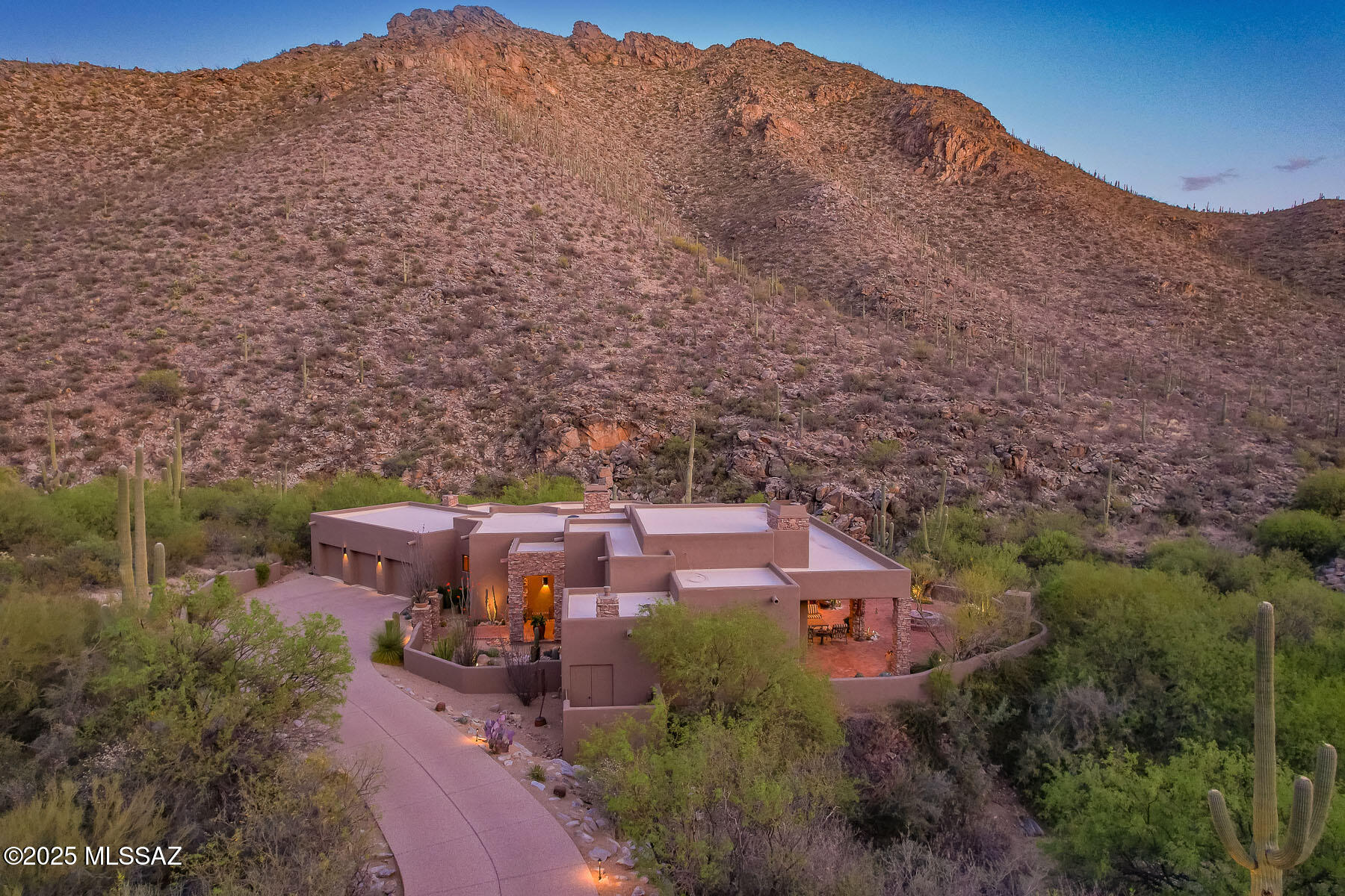 Canyon Pass II At Dove Mountain (49-110) - Residential