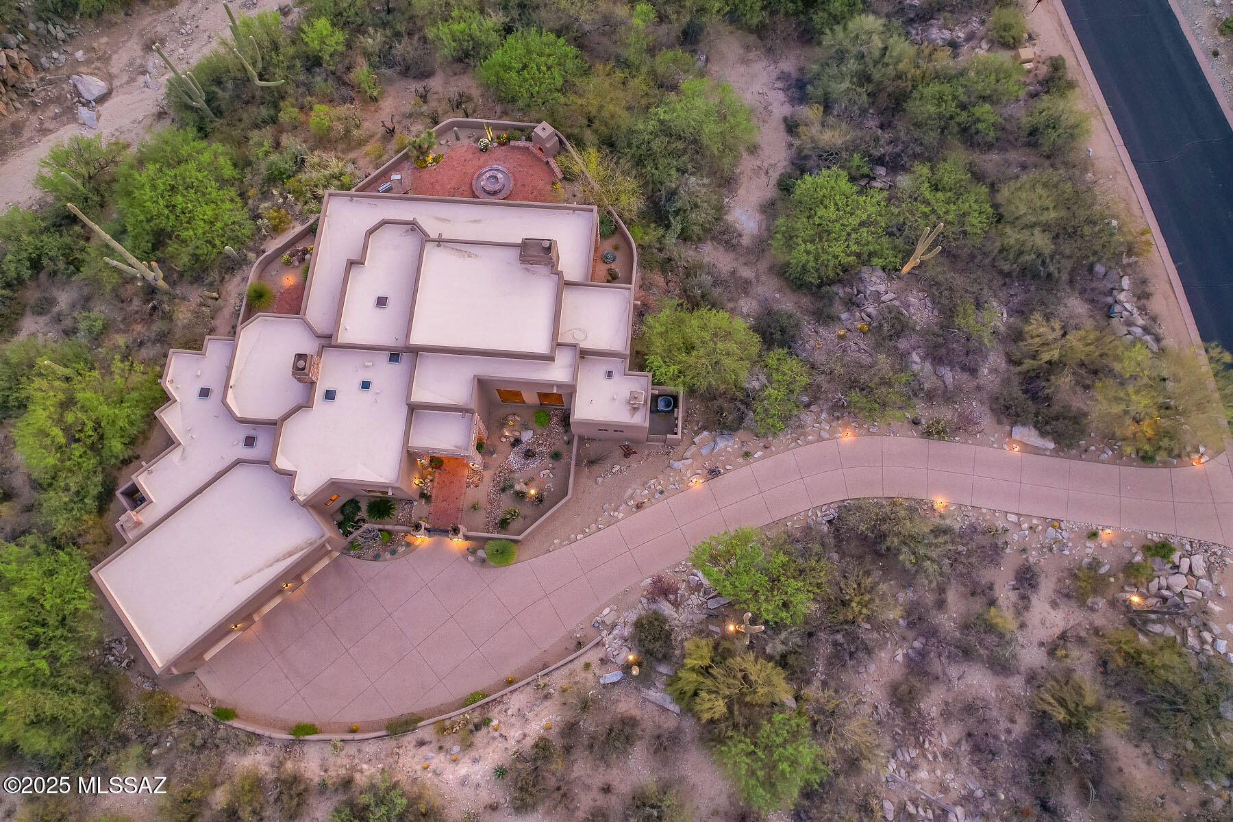 Canyon Pass II At Dove Mountain (49-110) - Residential