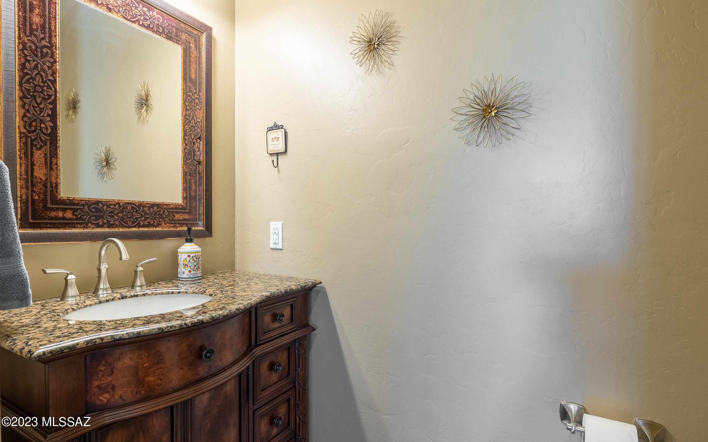 Coyote Creek (1-395) - Residential