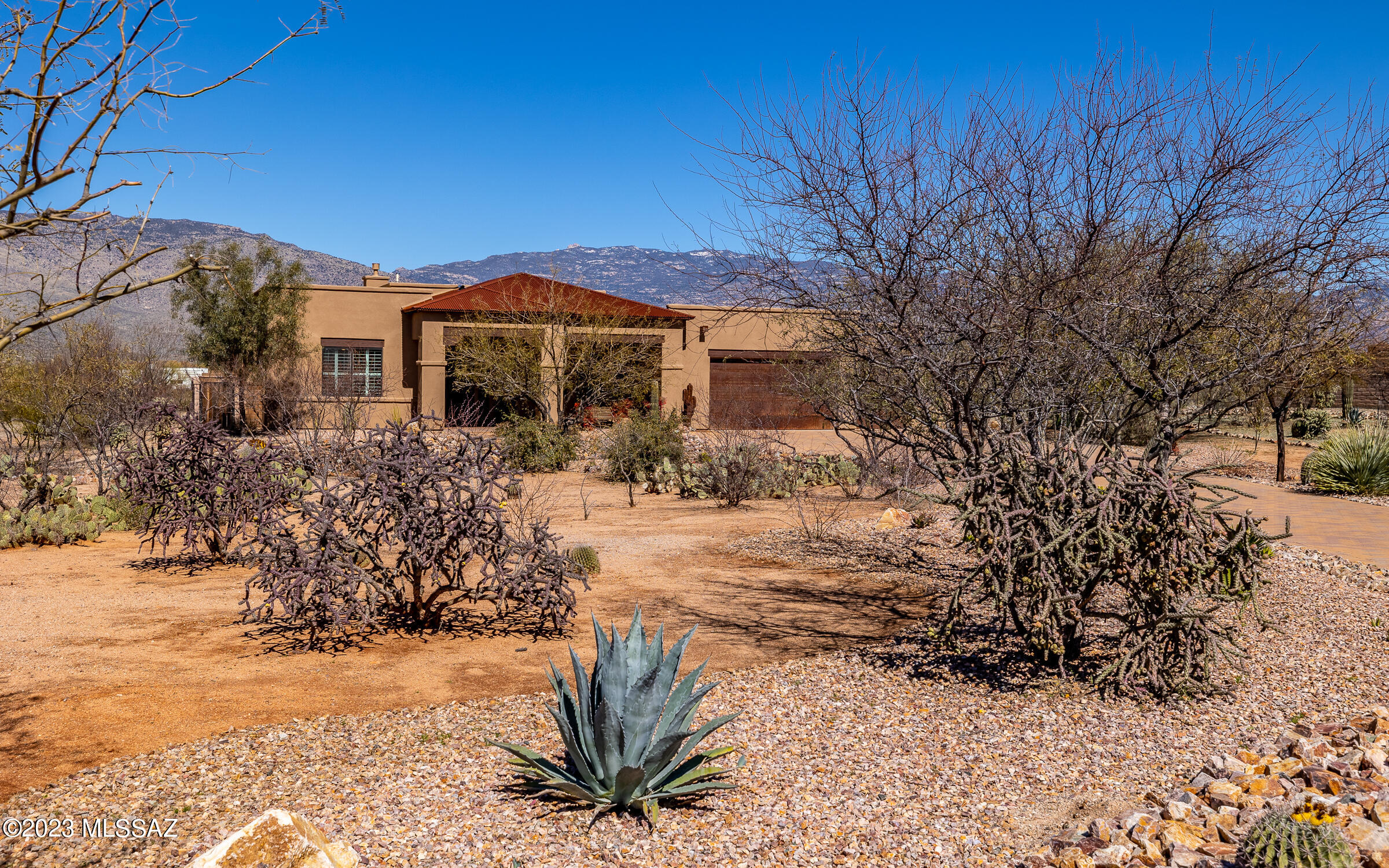 Coyote Creek (1-395) - Residential