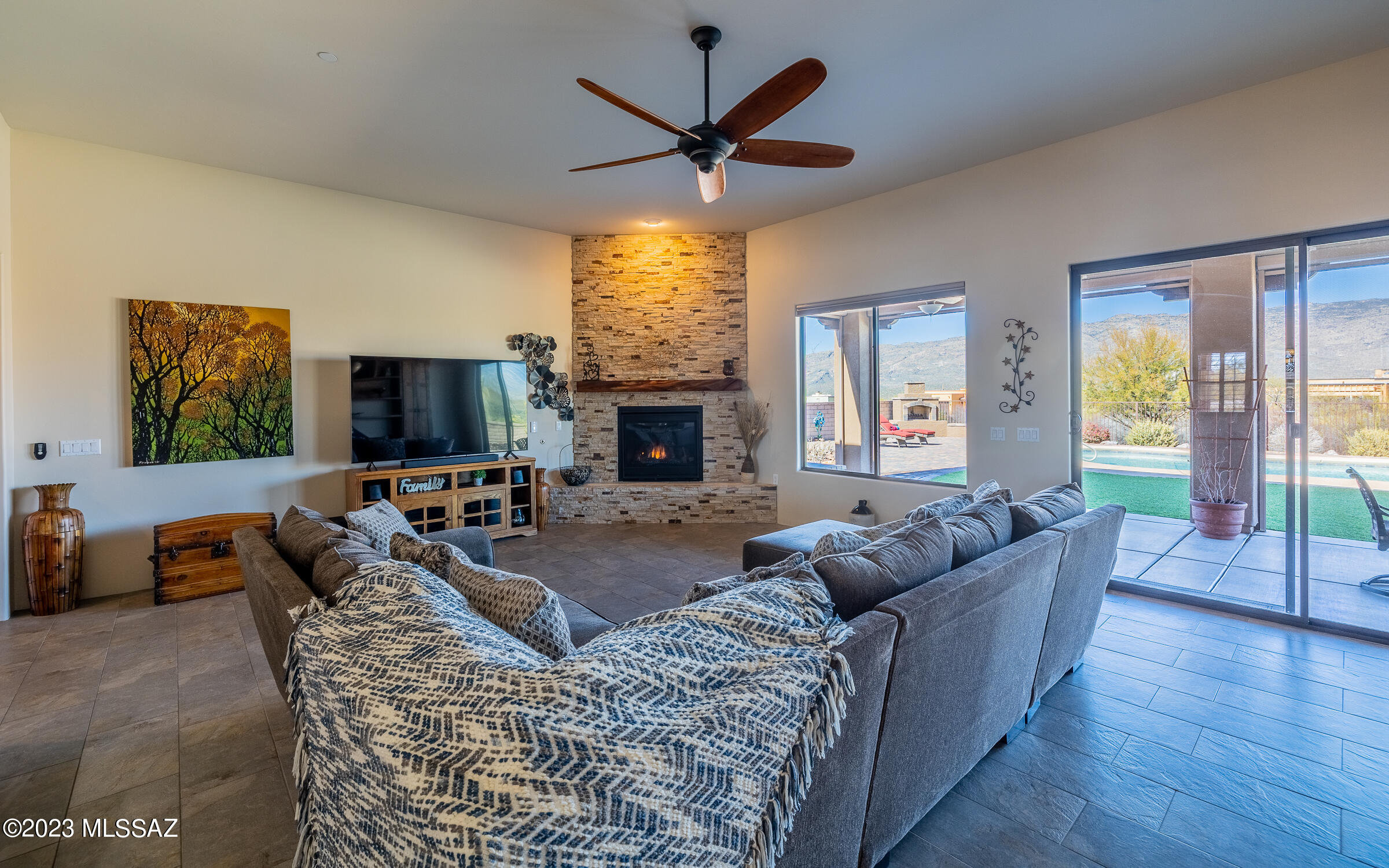 Coyote Creek (1-395) - Residential