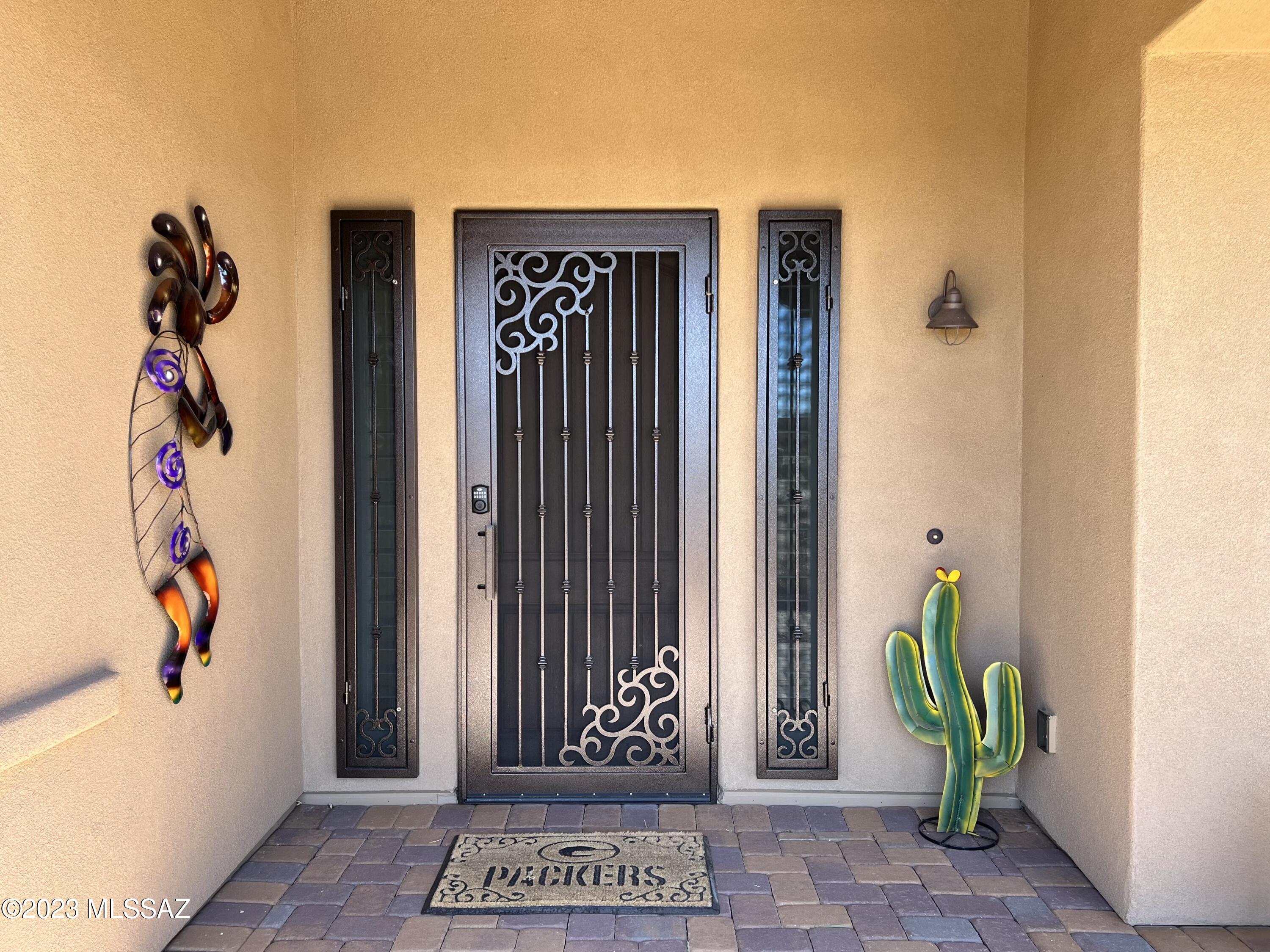 Coyote Creek (1-395) - Residential