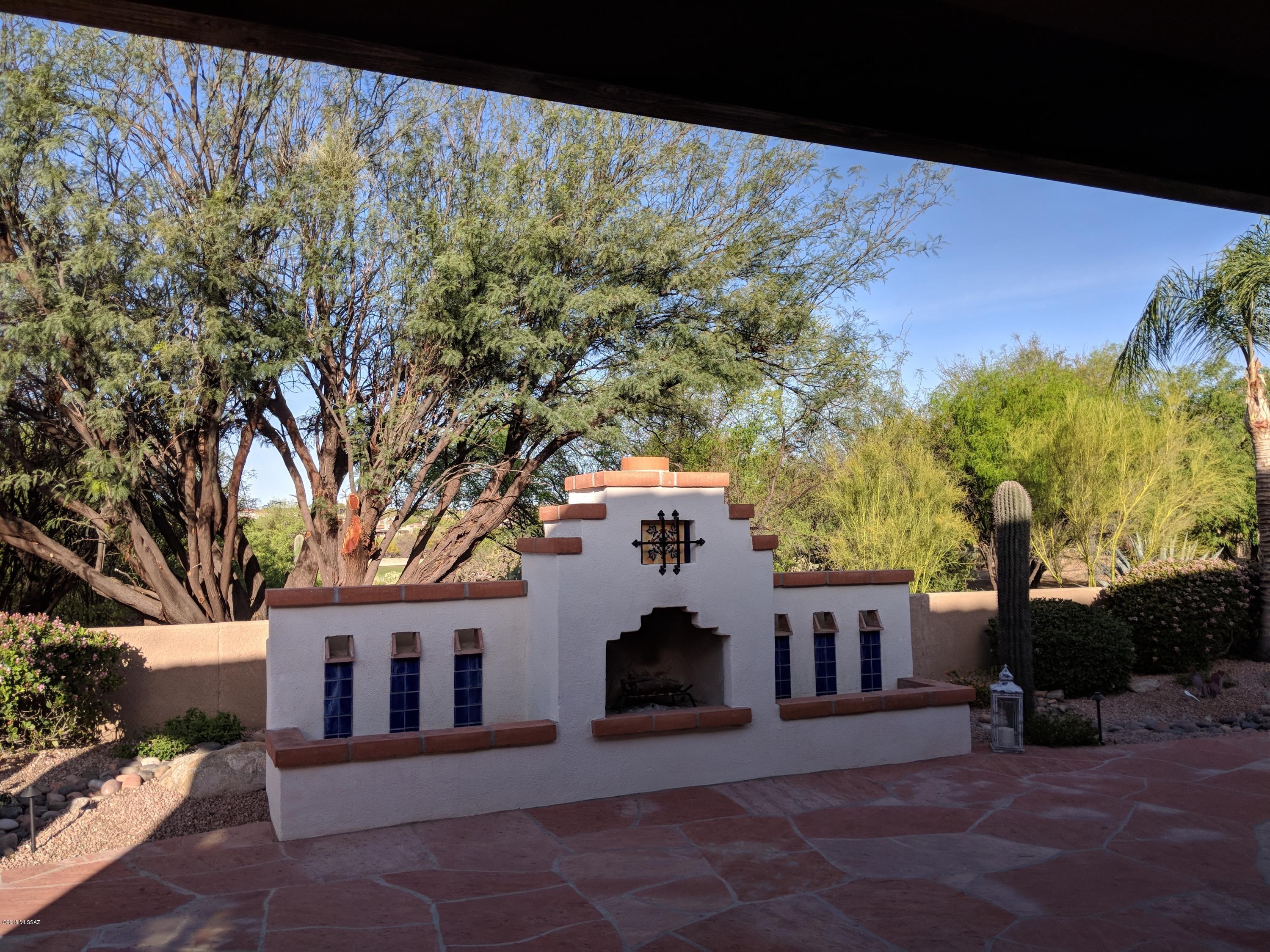 Ventana Canyon Golf Villas - Residential