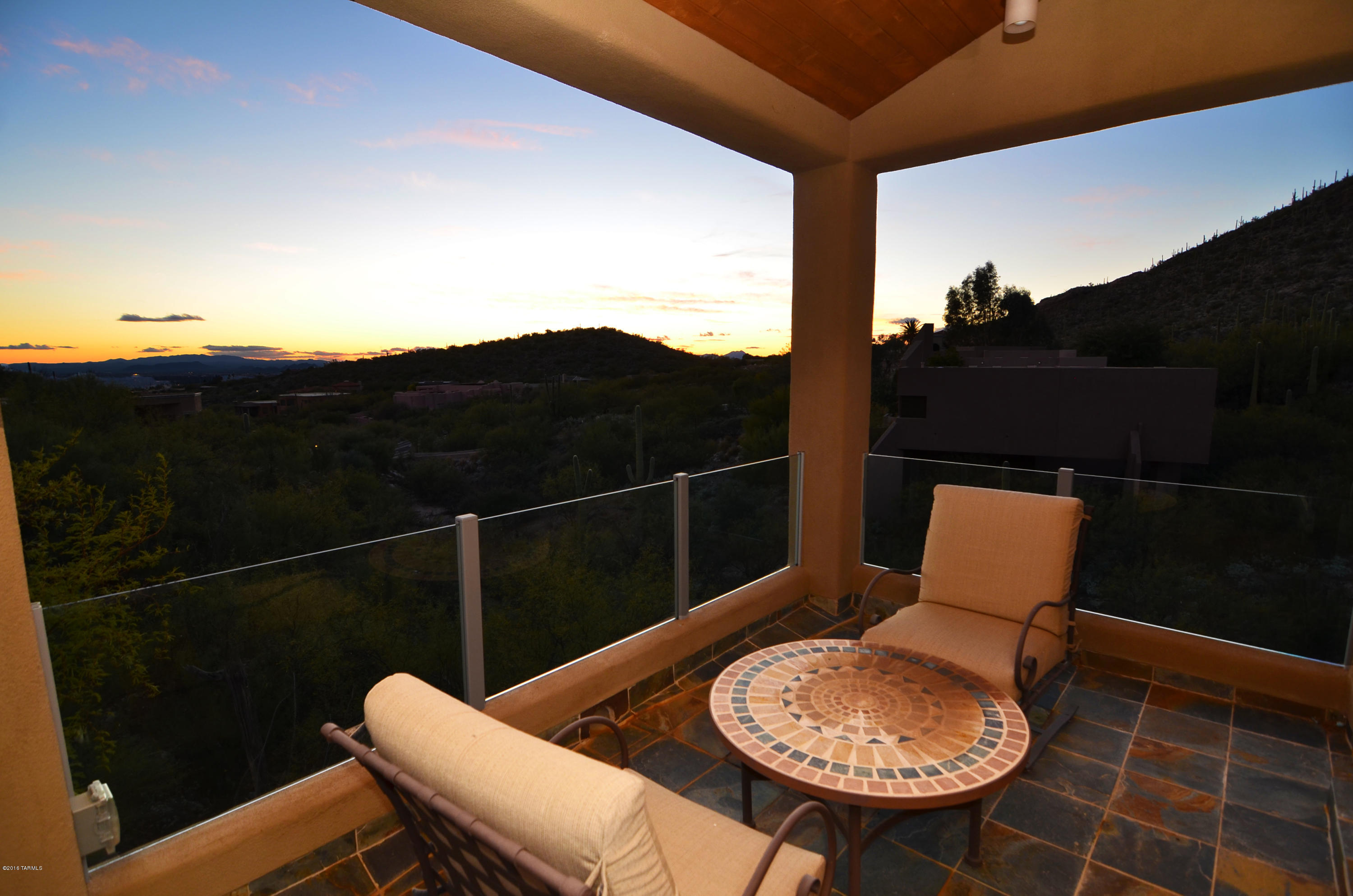 Finisterra (1-210) - Residential