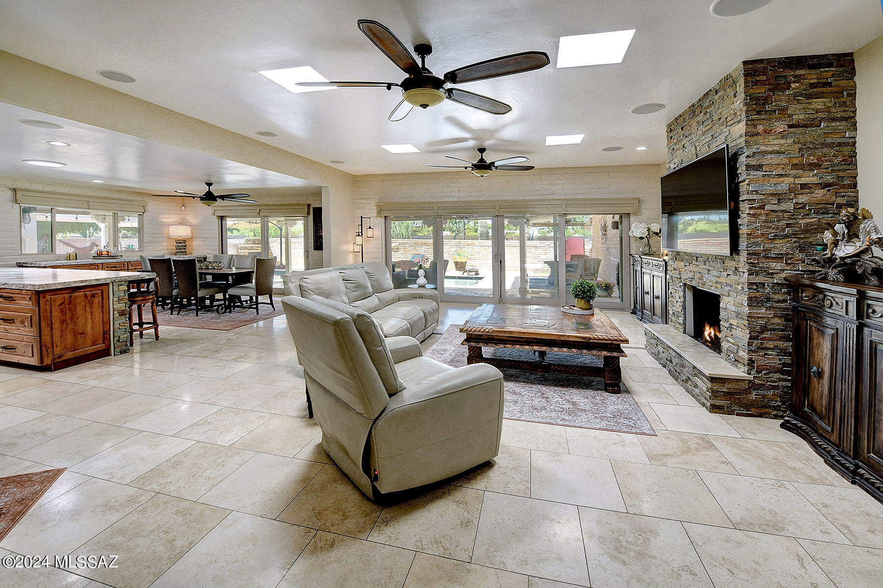 Tucson National Est - Residential