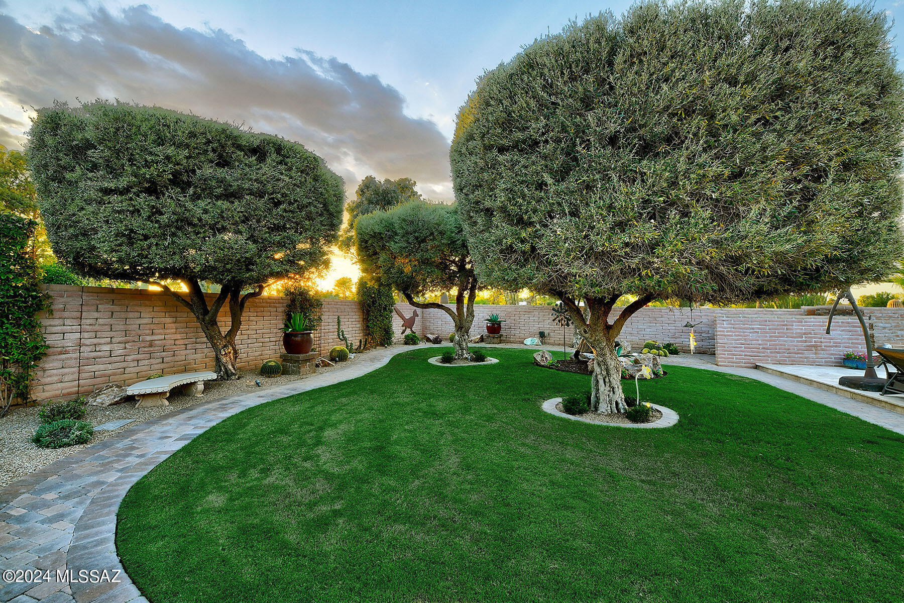 Tucson National Est - Residential