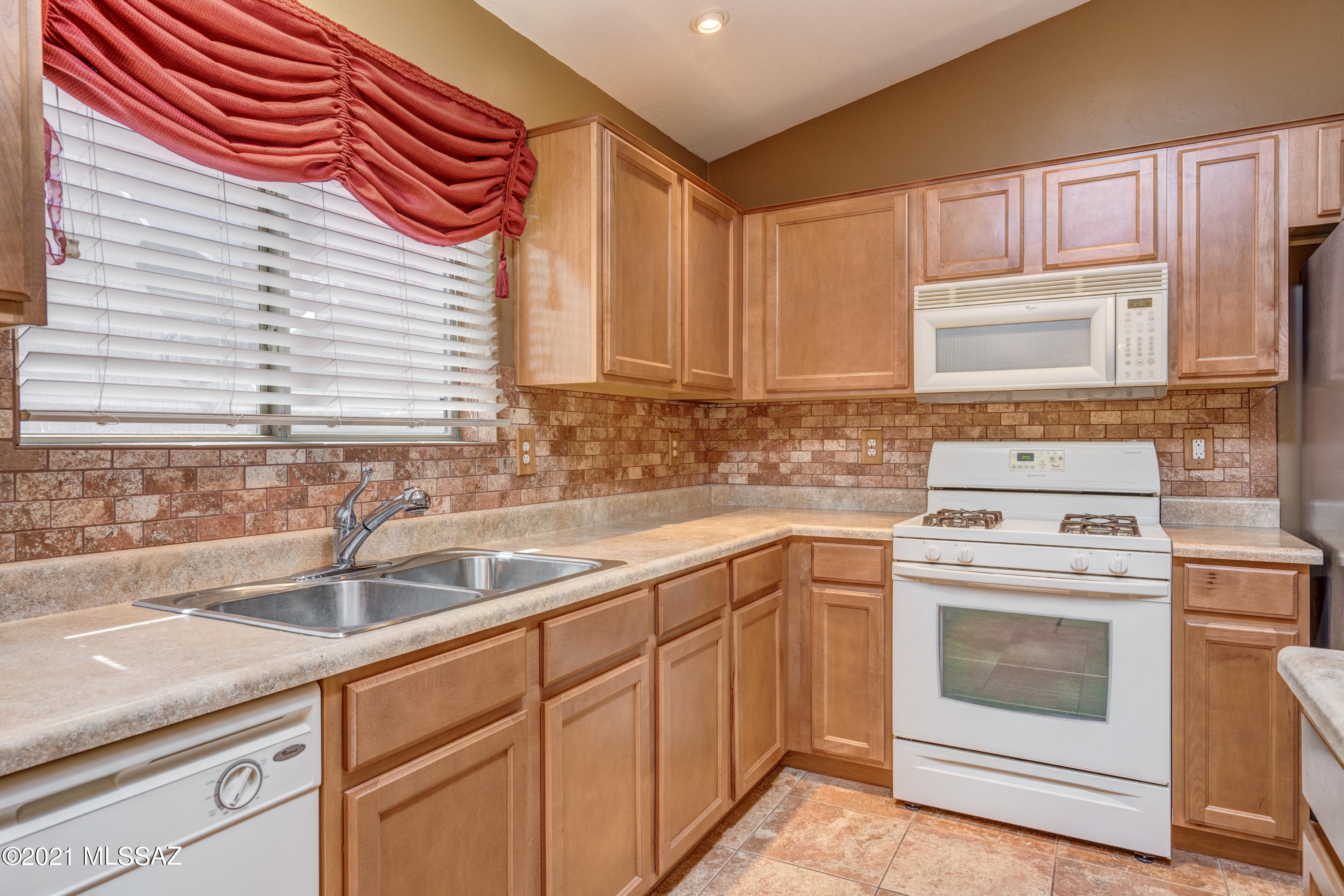 Eagle Crest Ranch - Residential