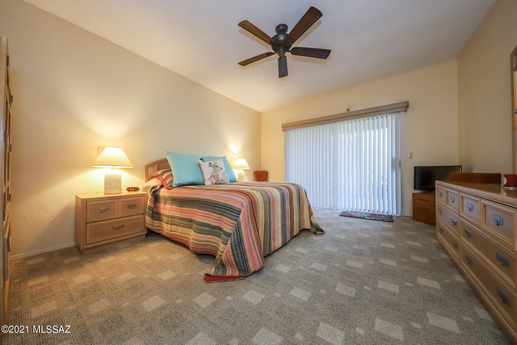 La Cholla Hills(1-313) - Residential