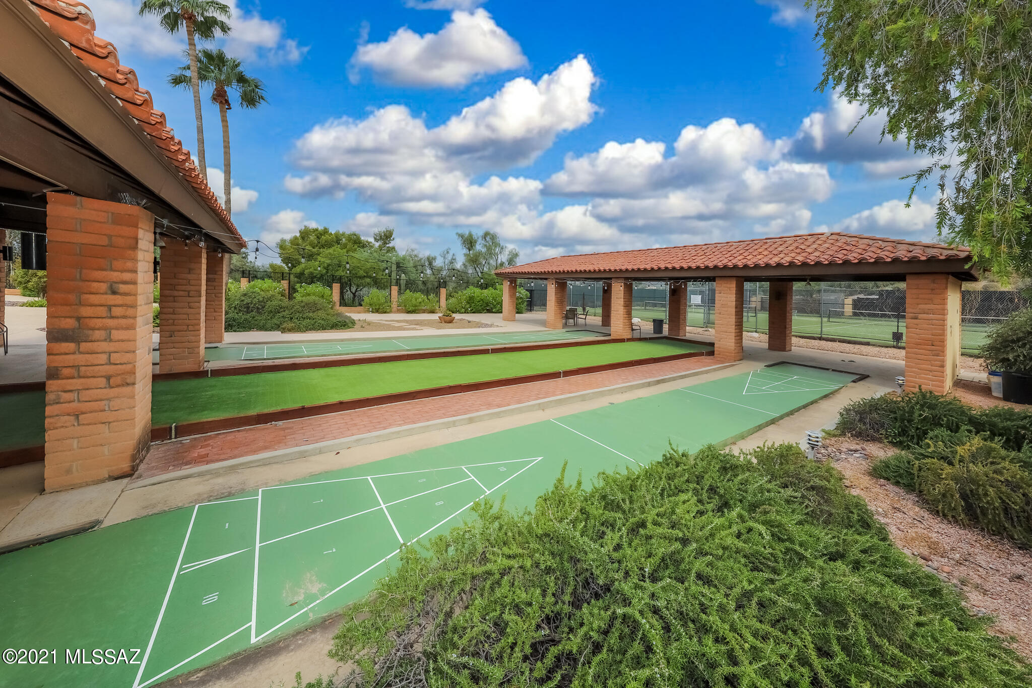 La Cholla Hills(1-313) - Residential