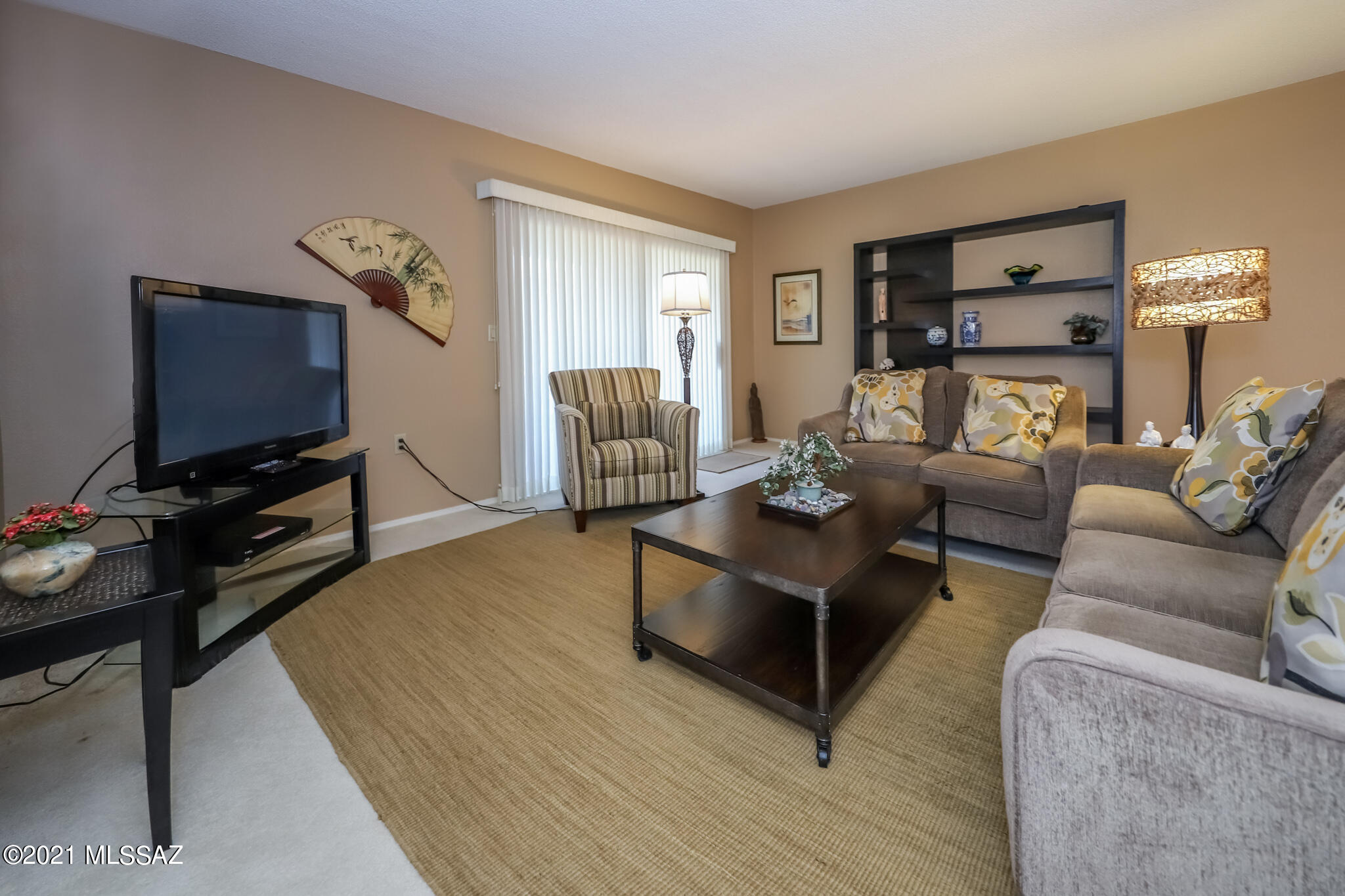 La Cholla Hills(1-313) - Residential