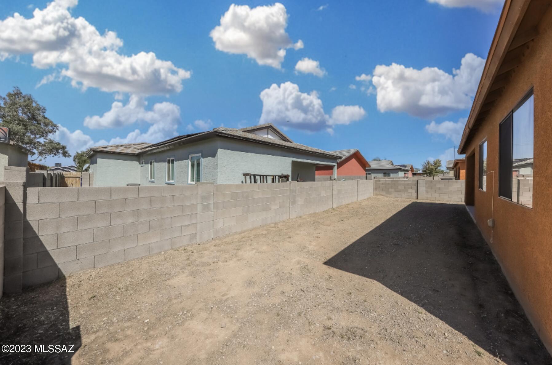 Desert Vista (1-31) - Residential Lease