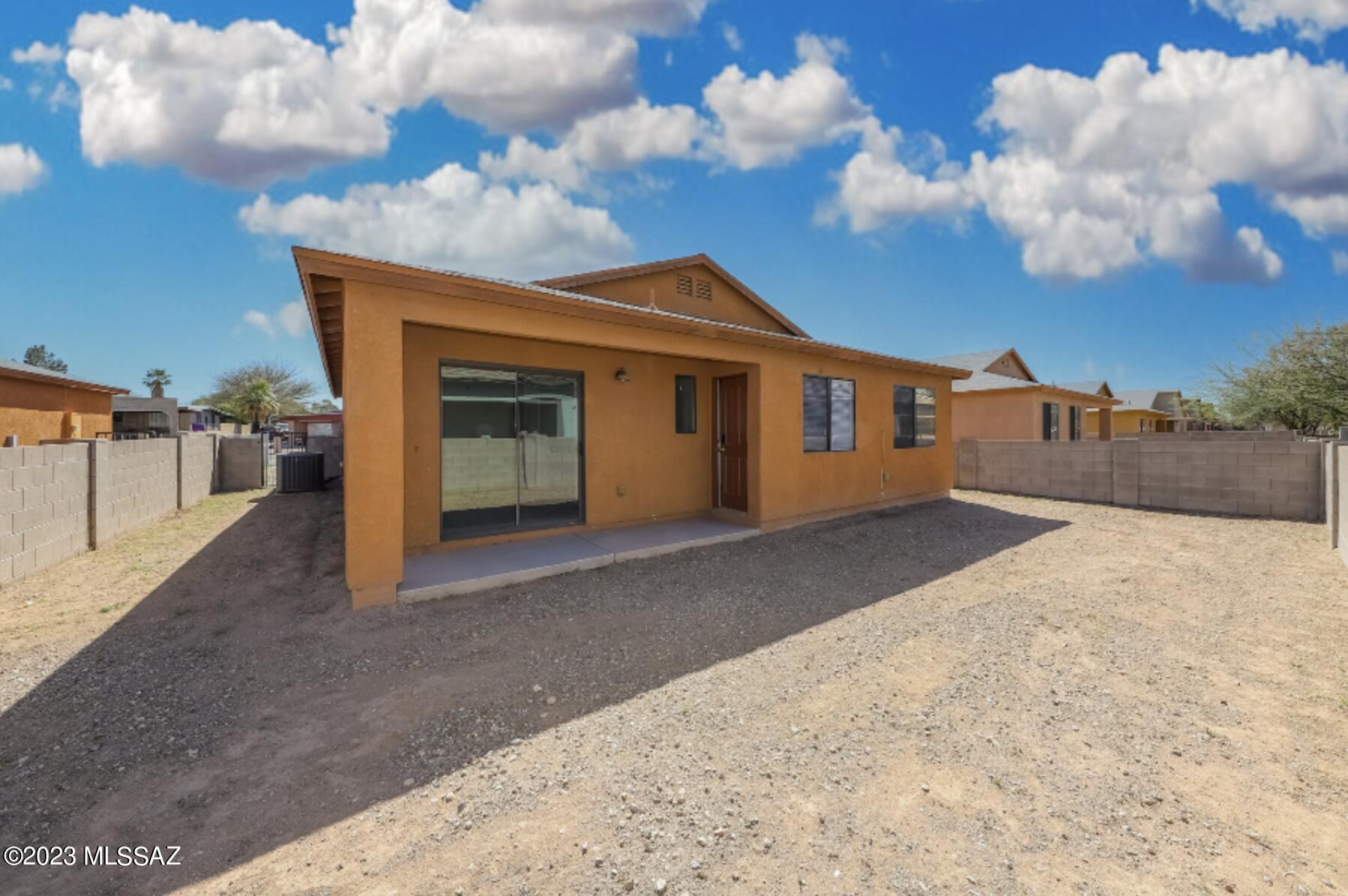 Desert Vista (1-31) - Residential Lease