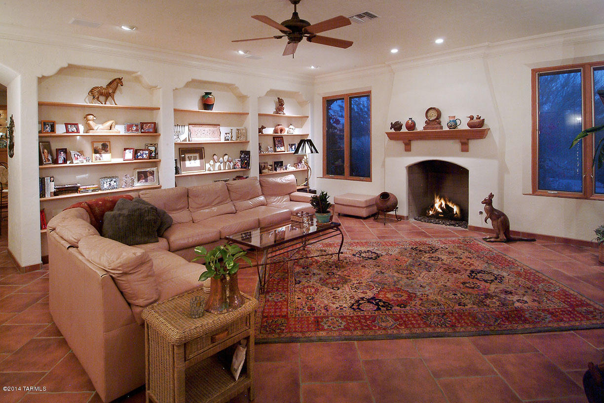 Catalina Foothills Est. NO. 10 (73-90, 119, 121, 123, 127-146) - Residential