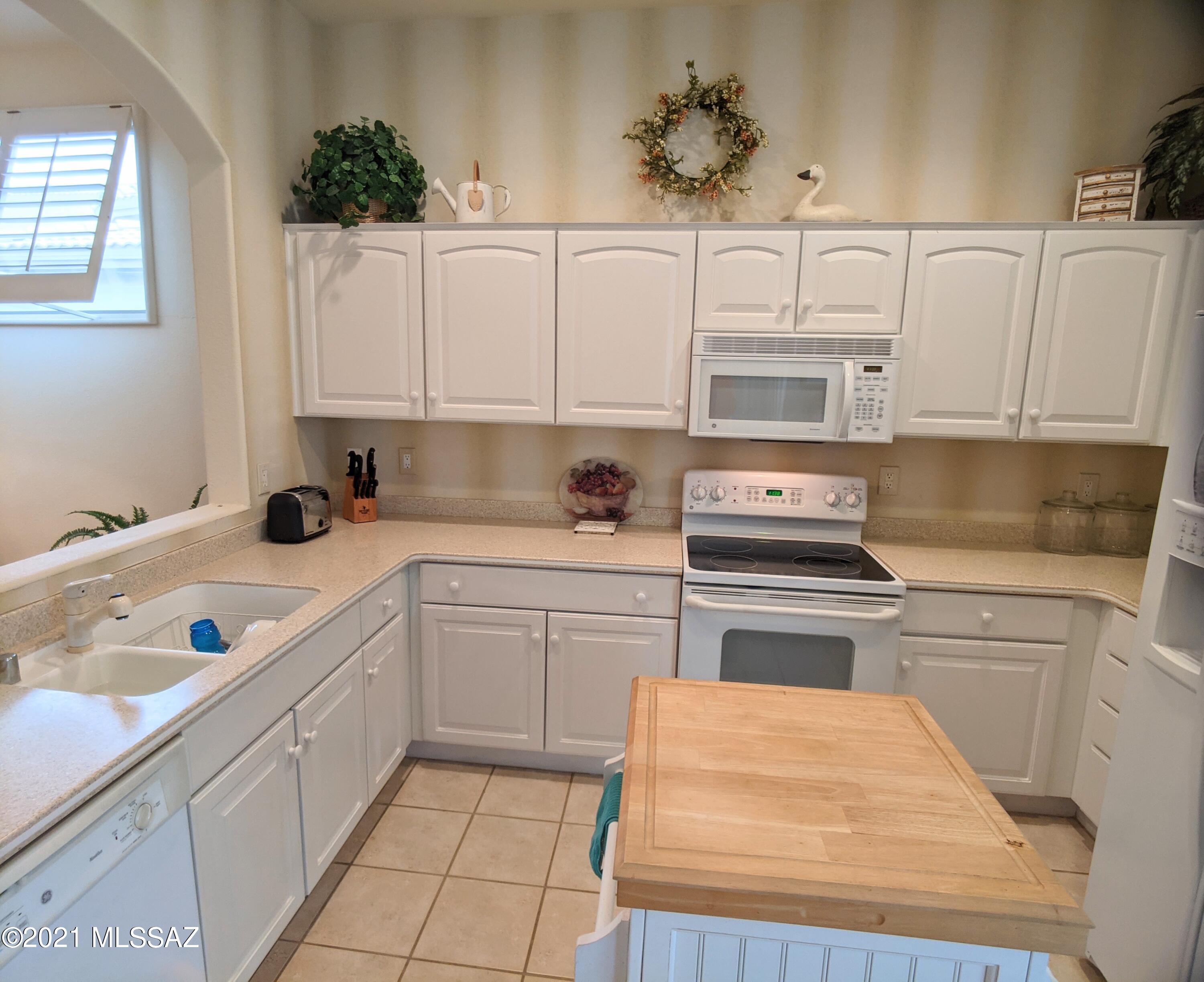 Saddlebrooke - Residential Lease