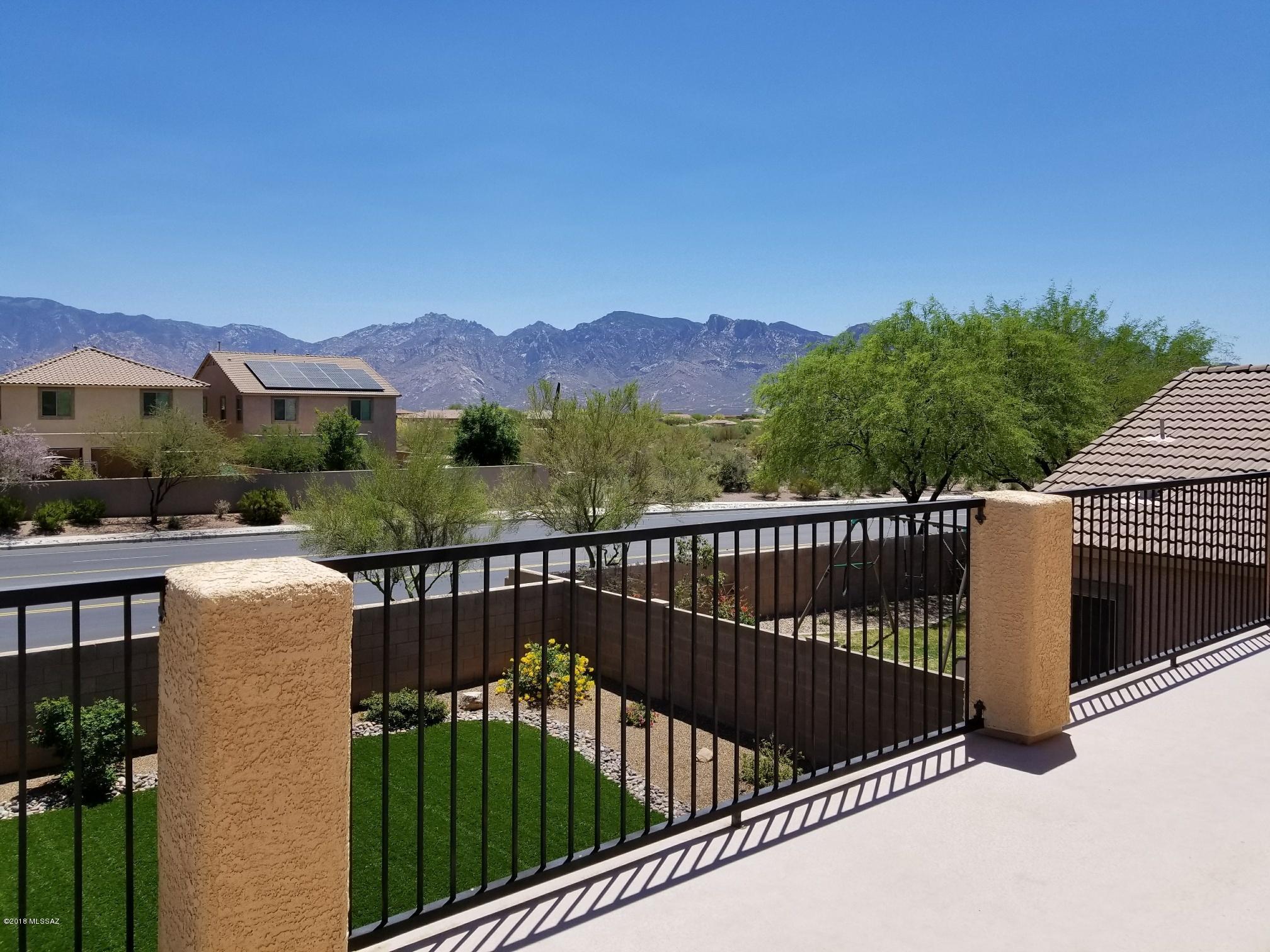 Rancho Vistoso NGHB 10 PCLS S,U & V - Residential