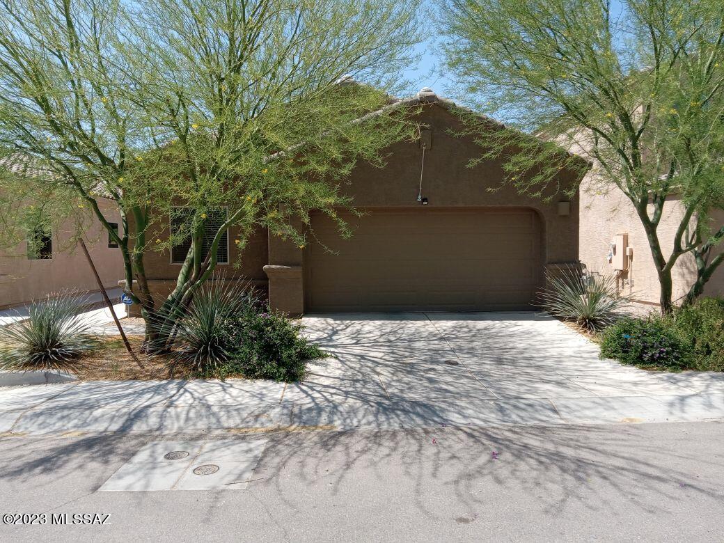 Step inside this immaculate D.R. Horton Avalon open floor plan, 3bd/3ba home in a quaint neighborhood.  Upgrades include oversized tile flooring in the main traffic areas, granite countertops in the kitchen and bathrooms, and a separate dining area.  This Energy Star qualified home includes a tankless hot water system and a finished backyard that backs up to open space.