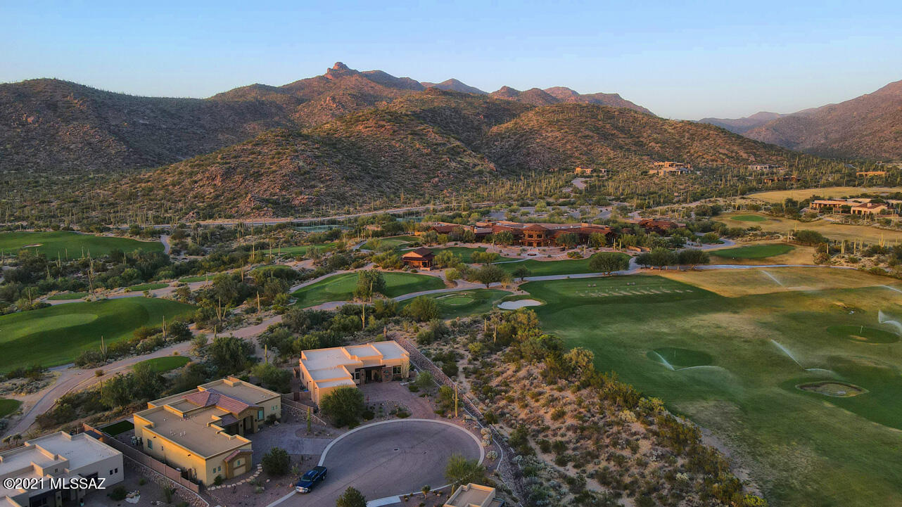 Boulder Bridge Pass At Dove Mountain SQ20132910078 - Residential