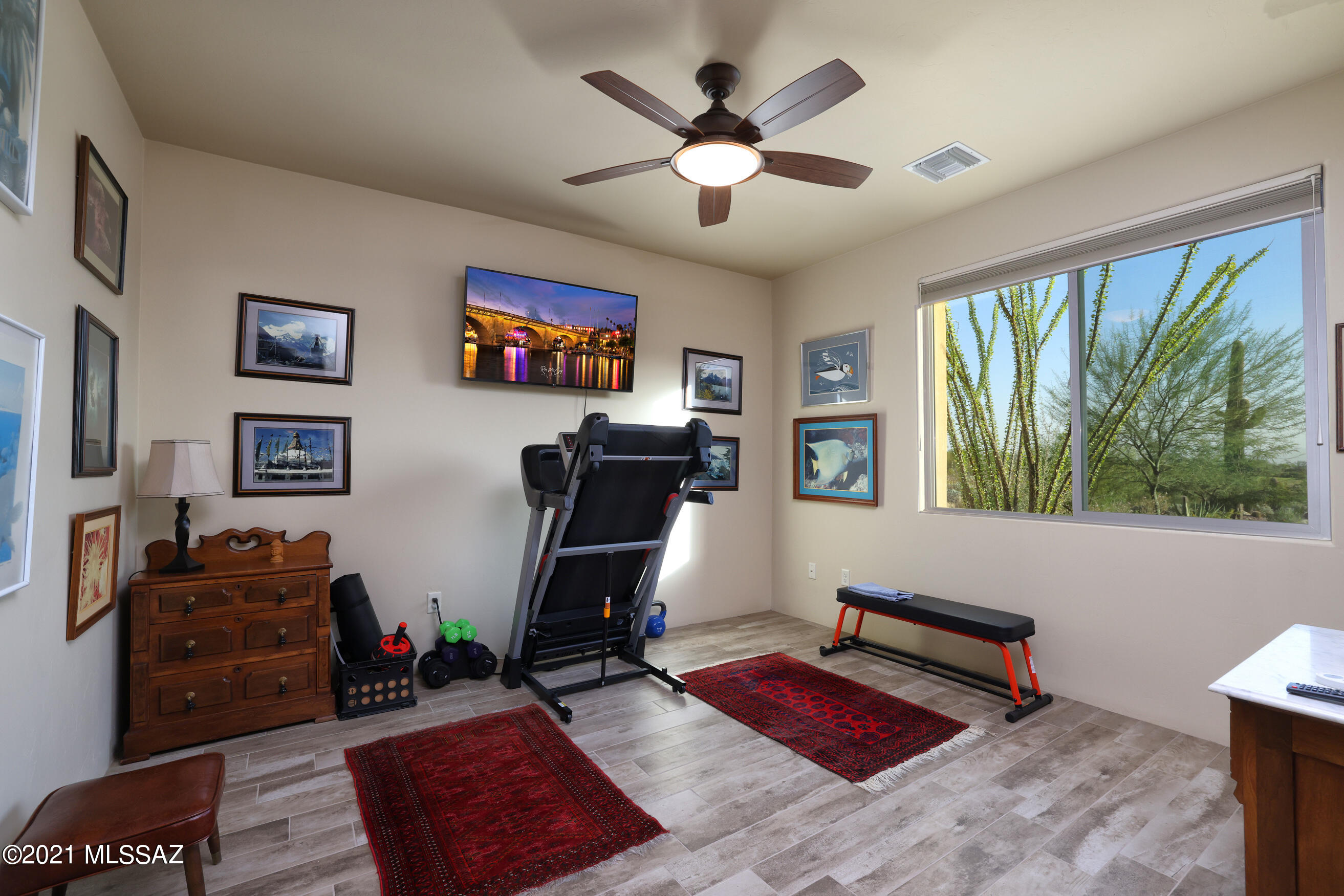 Boulder Bridge Pass At Dove Mountain SQ20132910078 - Residential