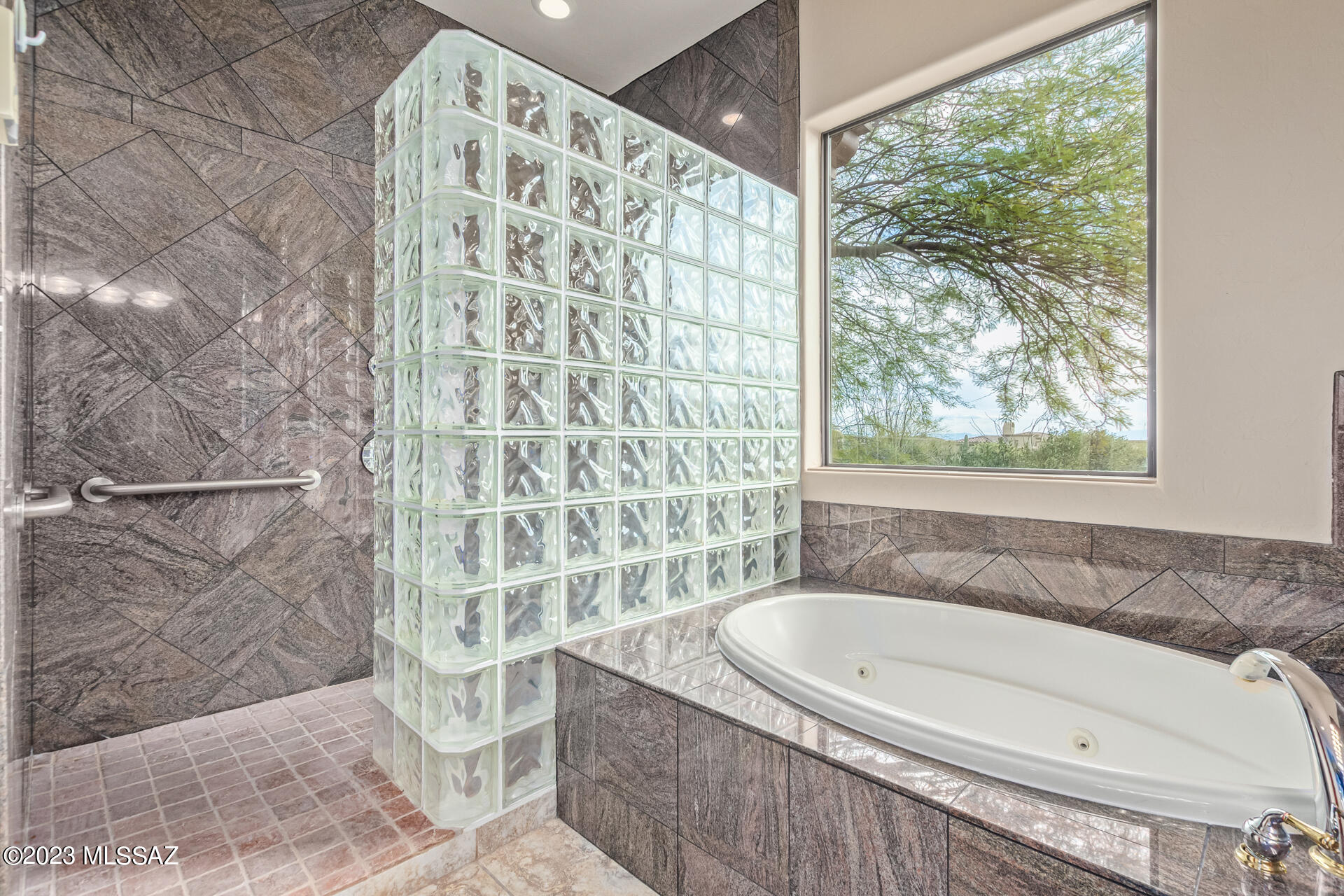 Enclave At Pima Canyon (The) - Residential